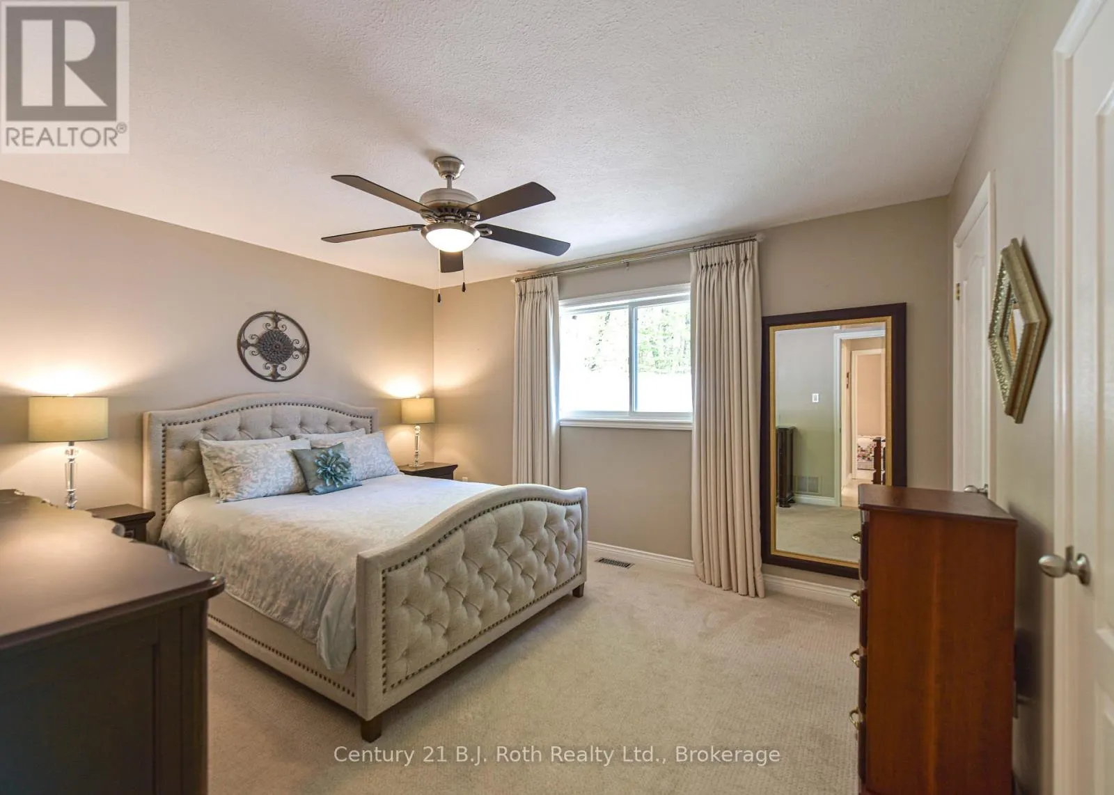 3196 MONARCH DRIVE