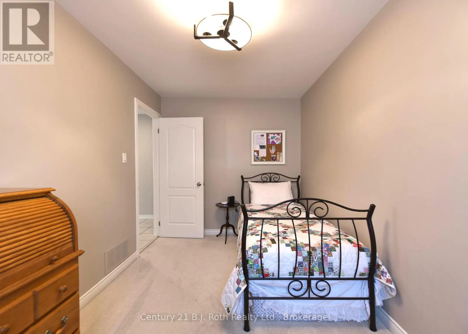 3196 MONARCH DRIVE