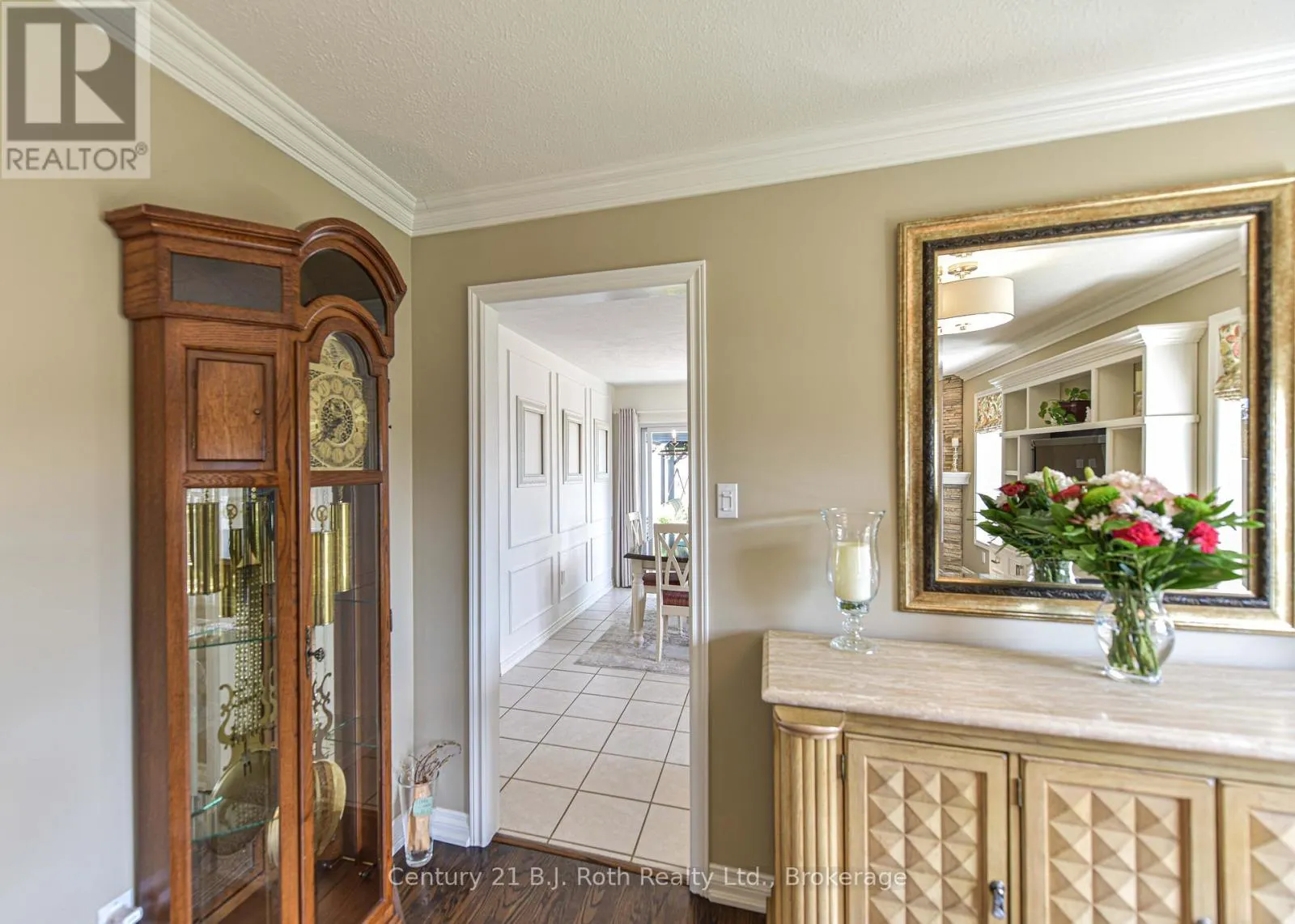 3196 MONARCH DRIVE