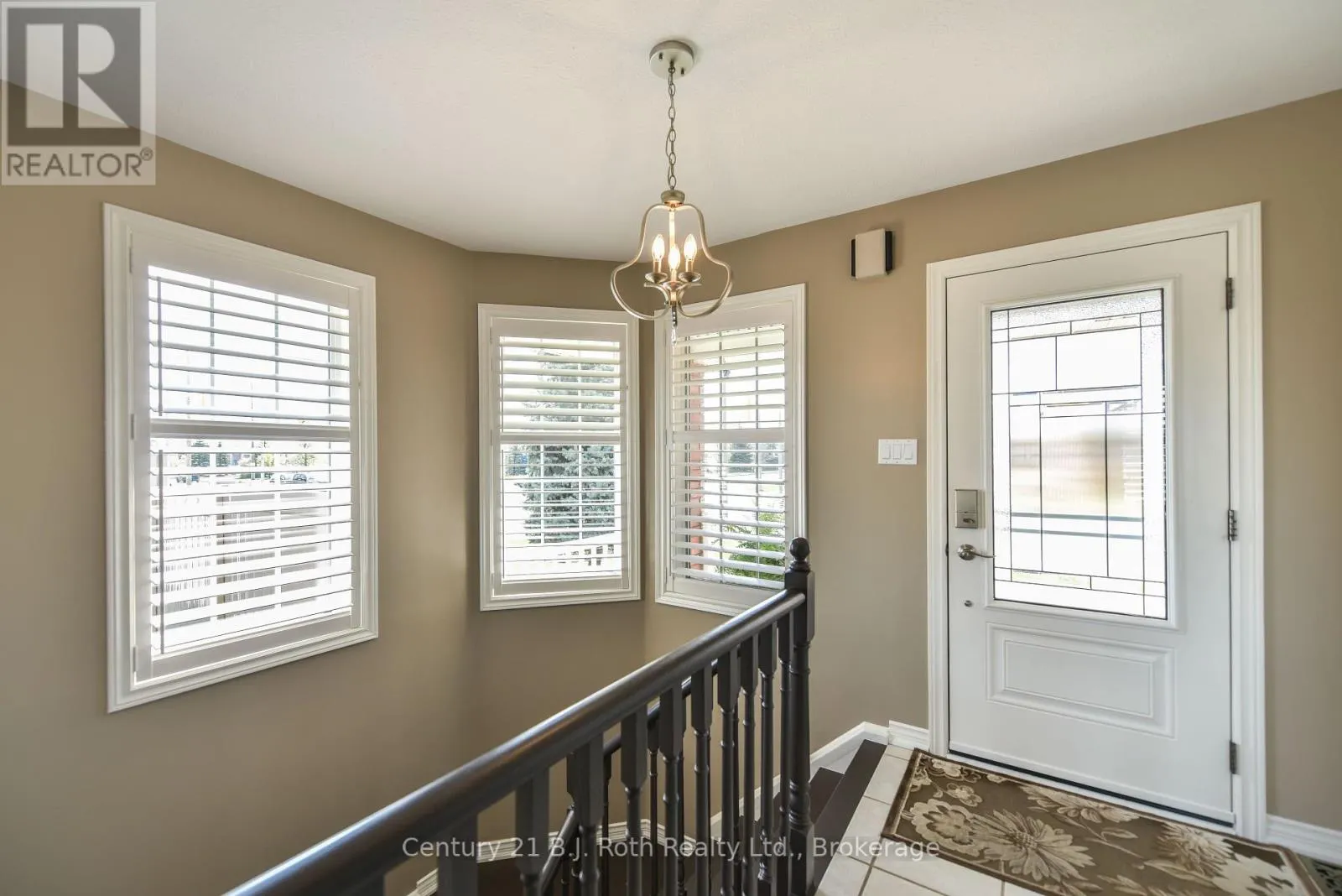 3196 MONARCH DRIVE