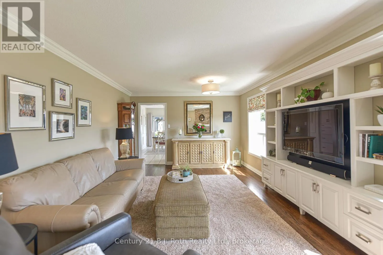 3196 MONARCH DRIVE