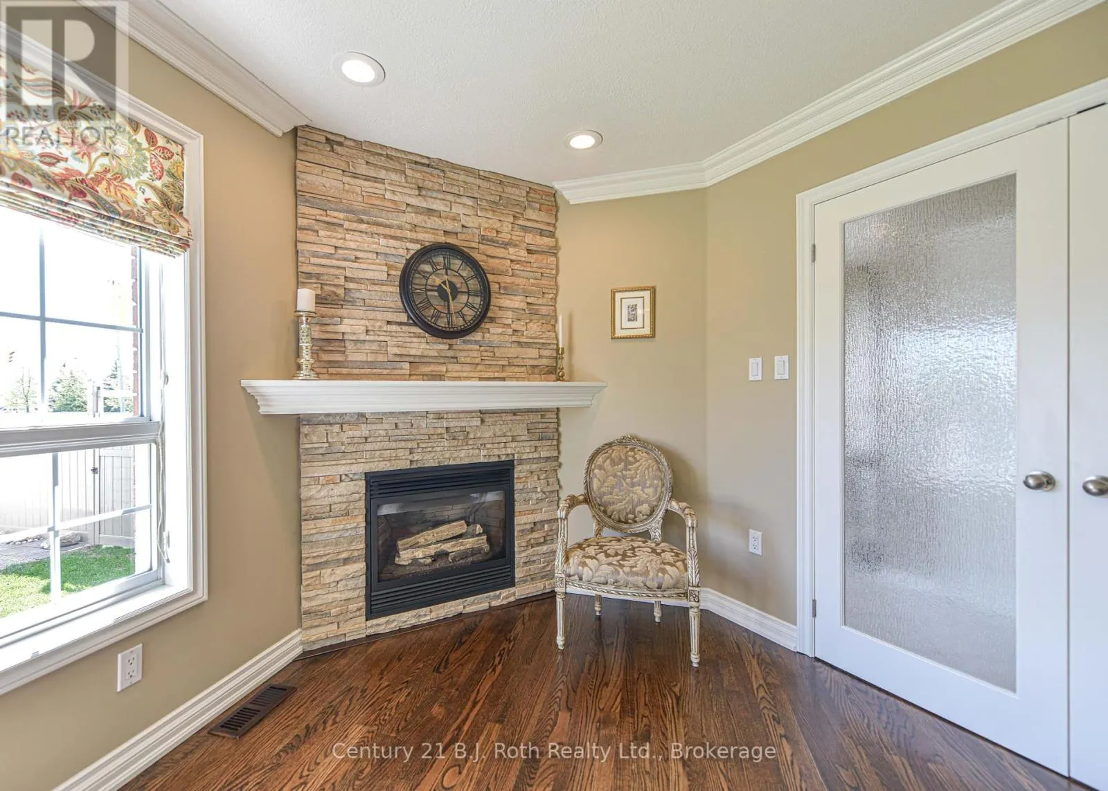 3196 MONARCH DRIVE