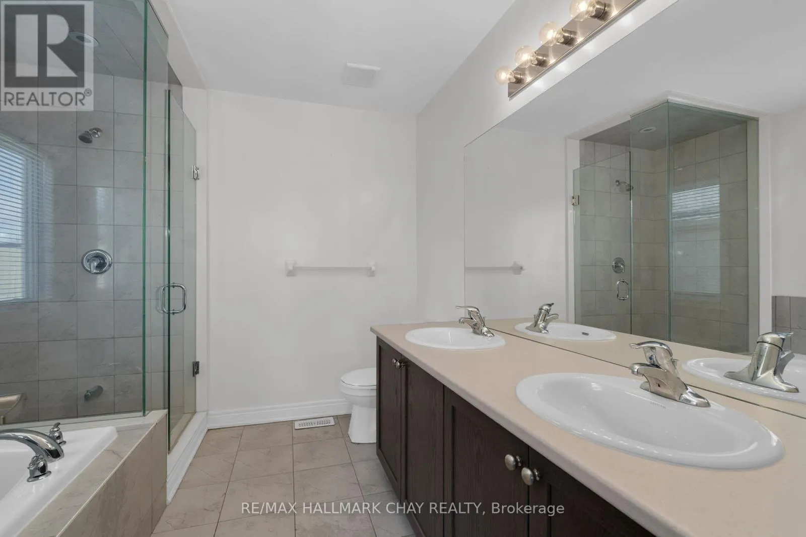 24 CHURCHLEA MEWS