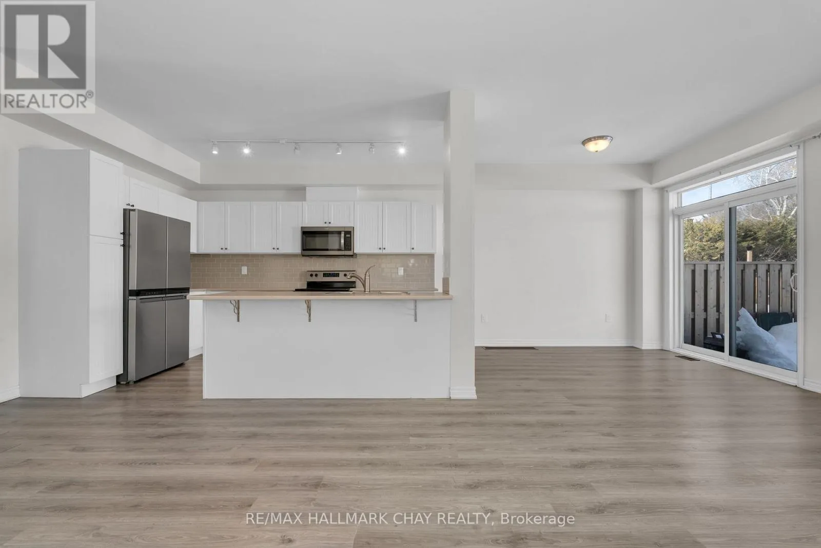 24 CHURCHLEA MEWS