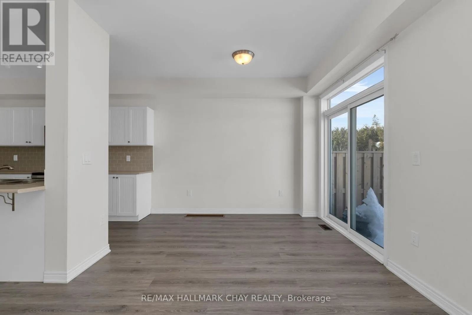 24 CHURCHLEA MEWS