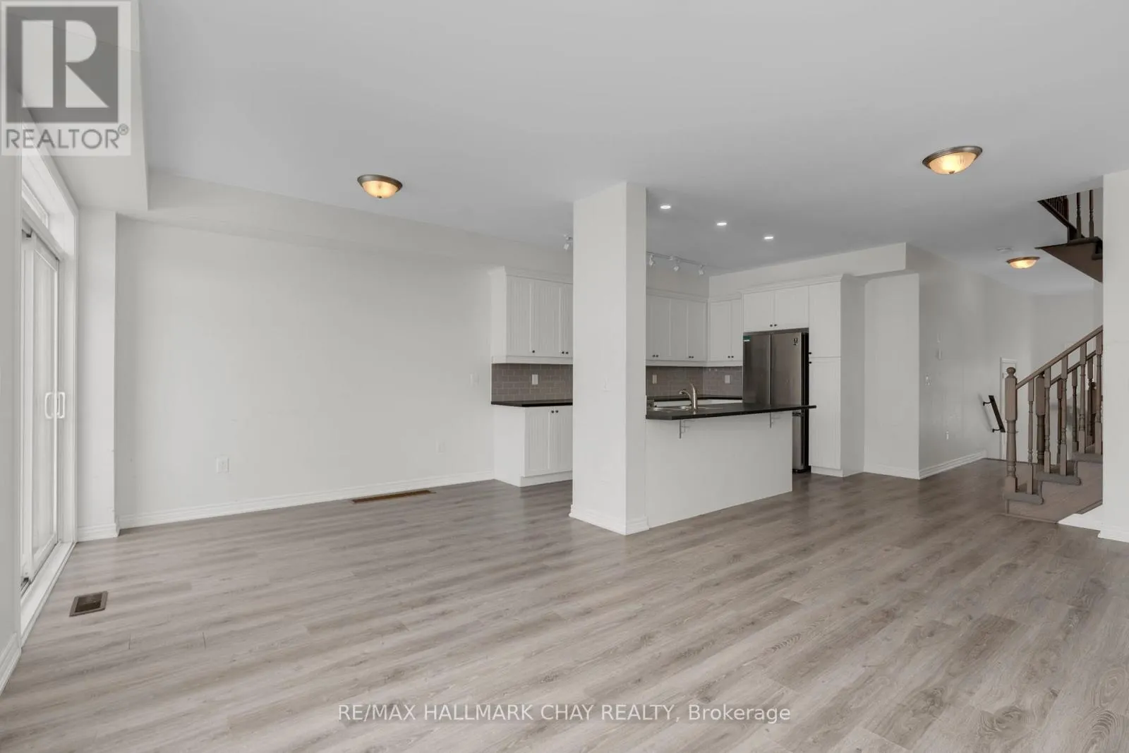 19 CHURCHLEA MEWS