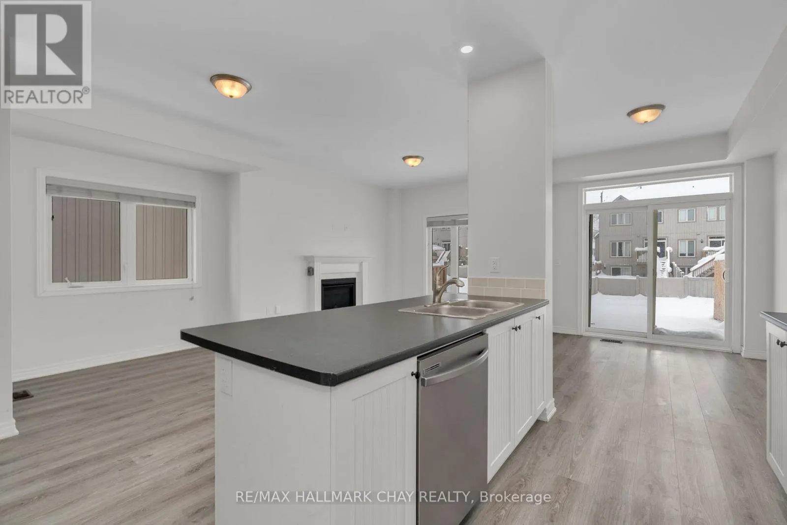 19 CHURCHLEA MEWS