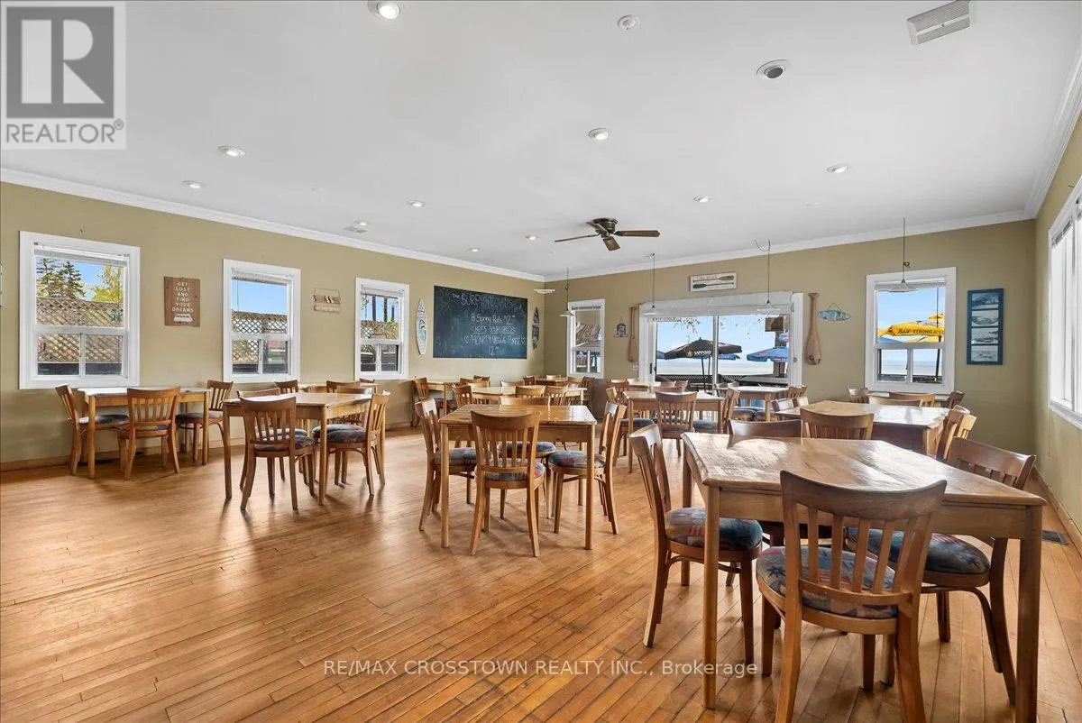 369 BALM BEACH ROAD W