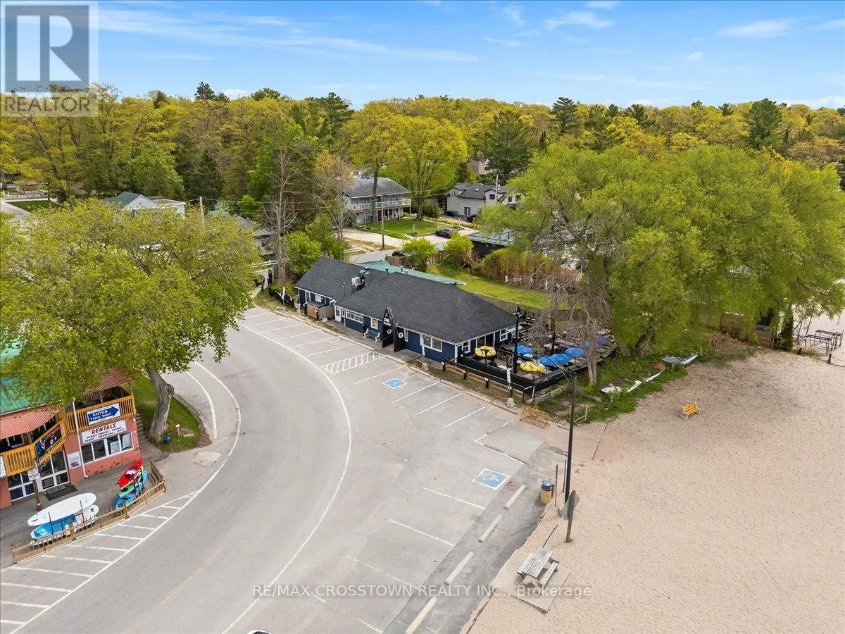 369 BALM BEACH ROAD W