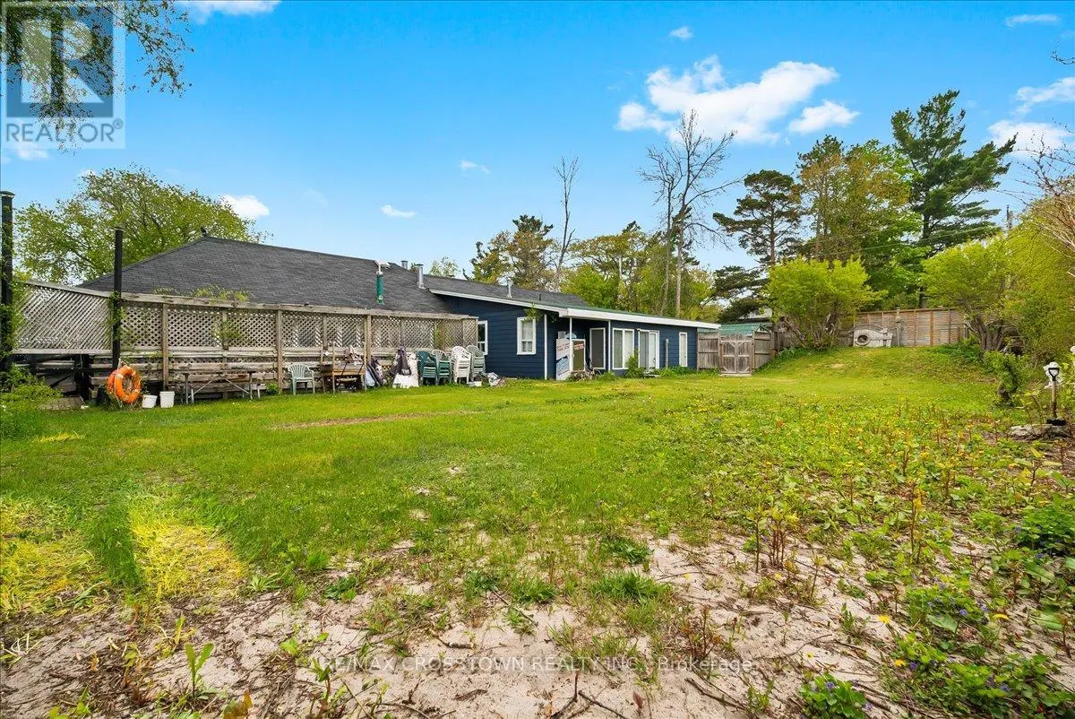 369 BALM BEACH ROAD W