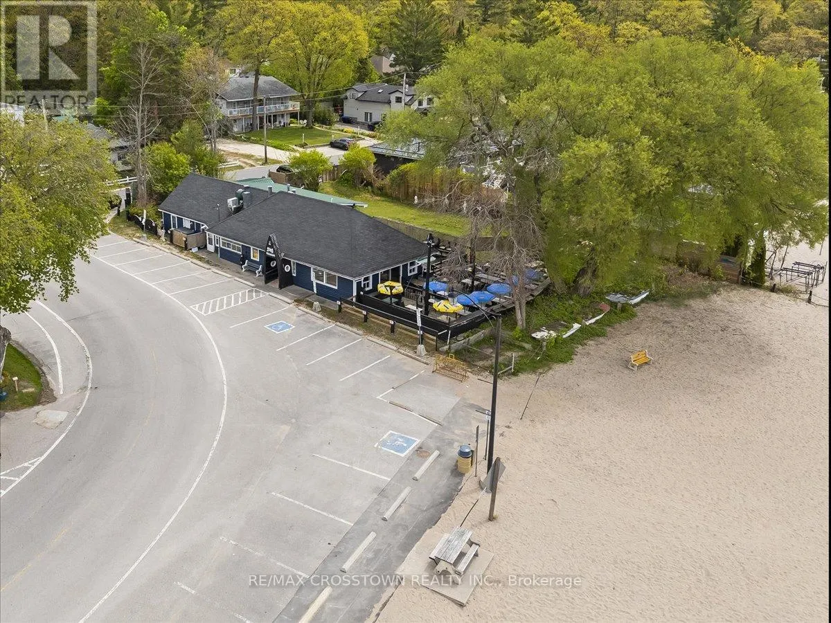 369 BALM BEACH ROAD W