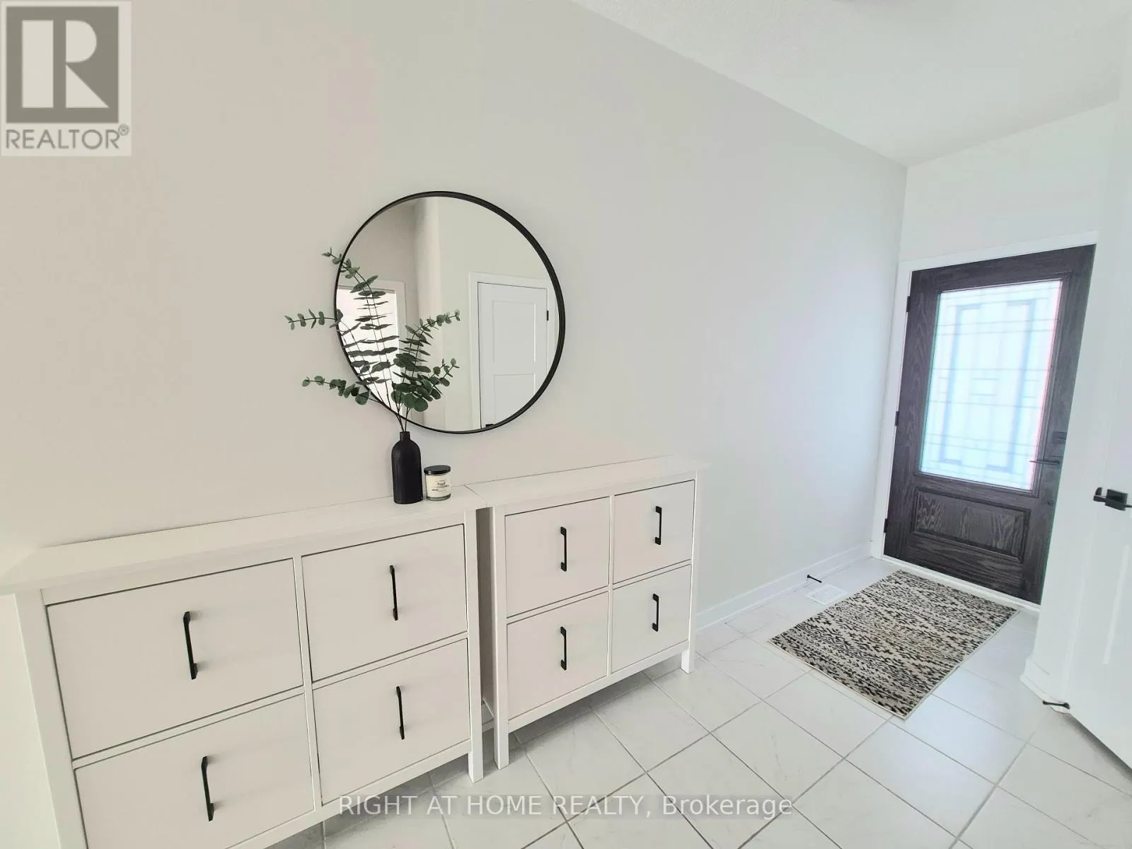 89 ARCHER AVENUE