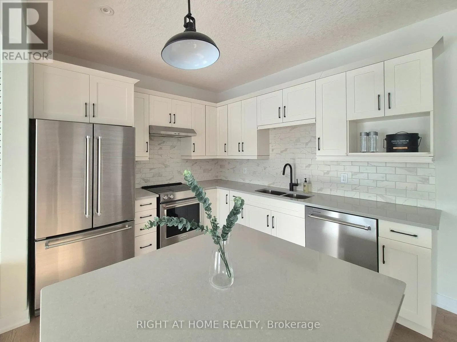 89 ARCHER AVENUE