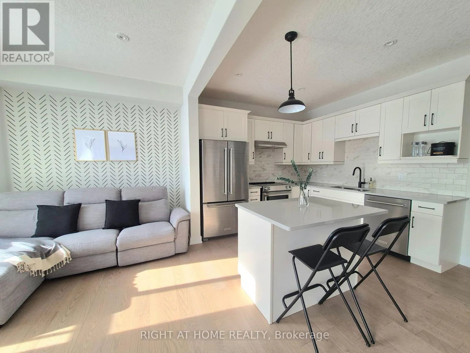 89 ARCHER AVENUE