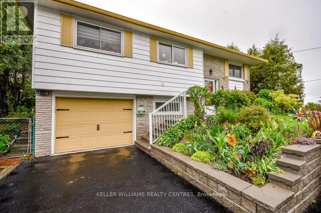 658 MANLY STREET