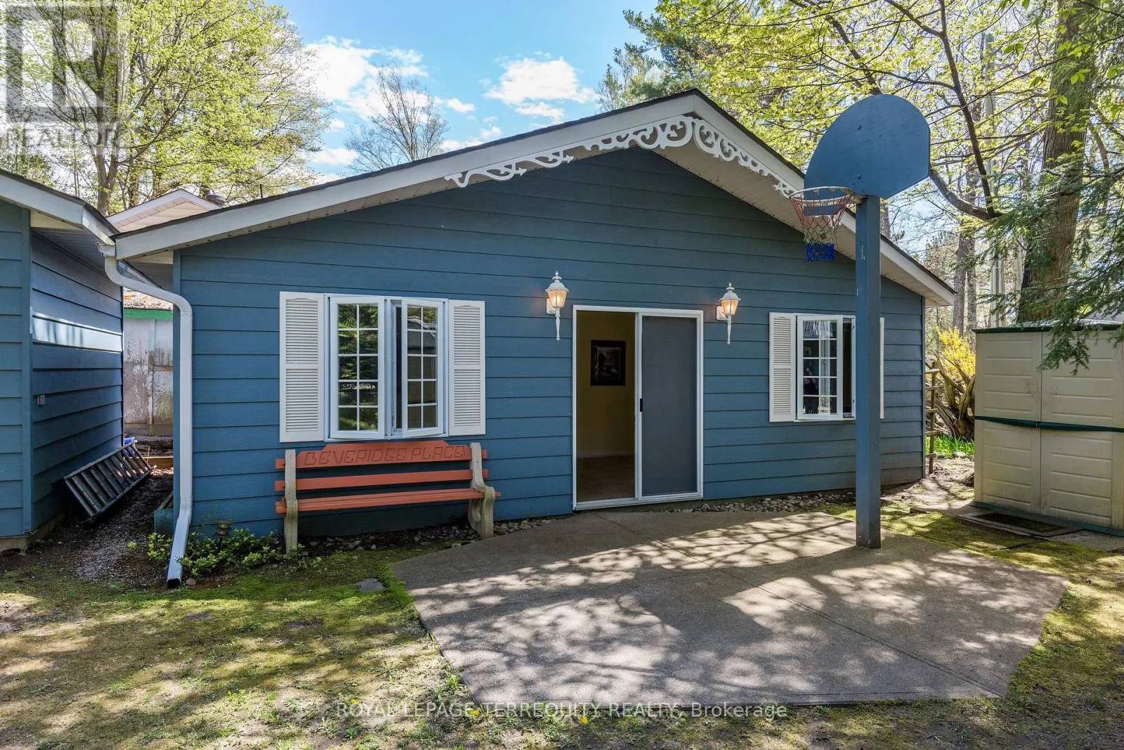 19 FINLEY DRIVE