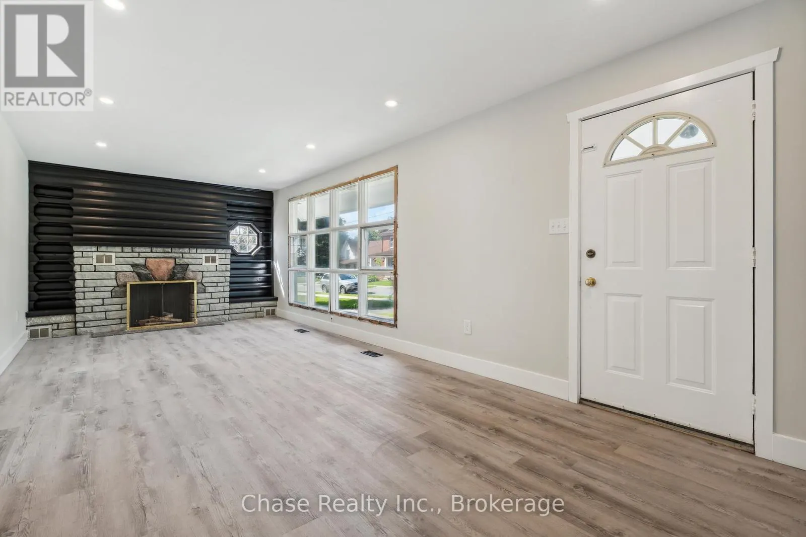 309 MANLY STREET
