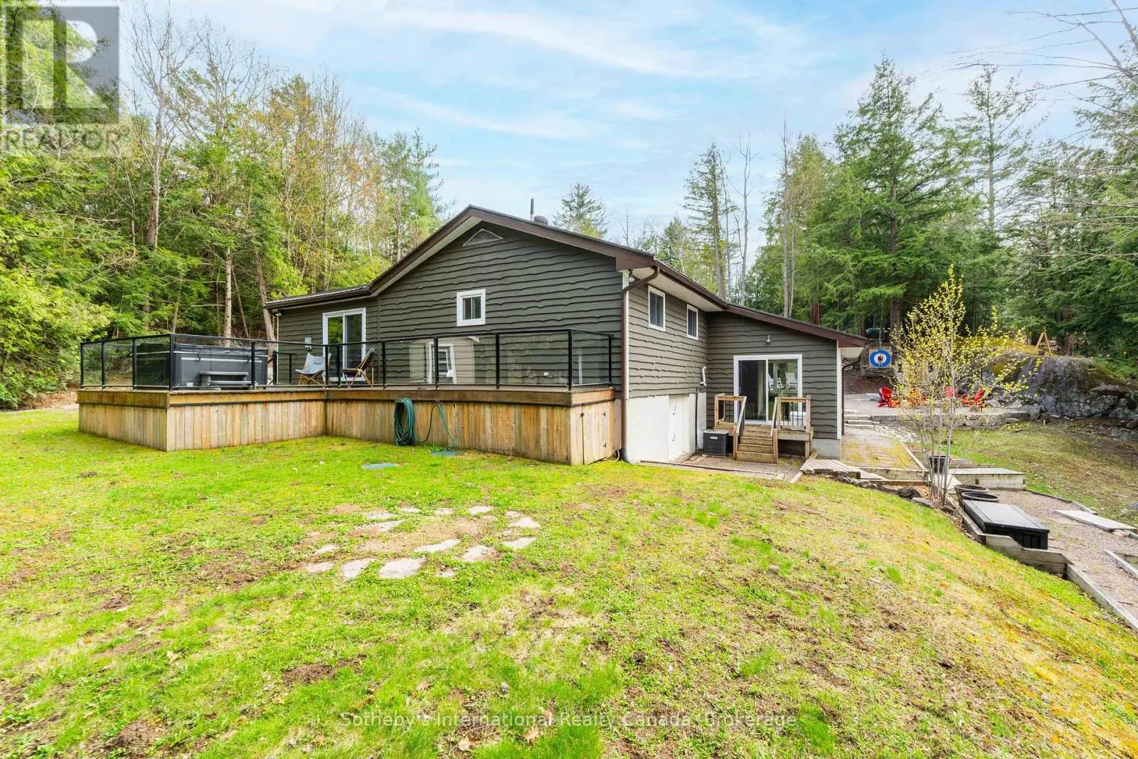 5270 DEAN TRAIL