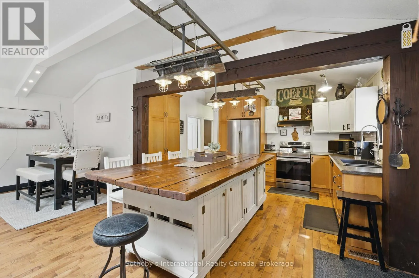 5270 DEAN TRAIL