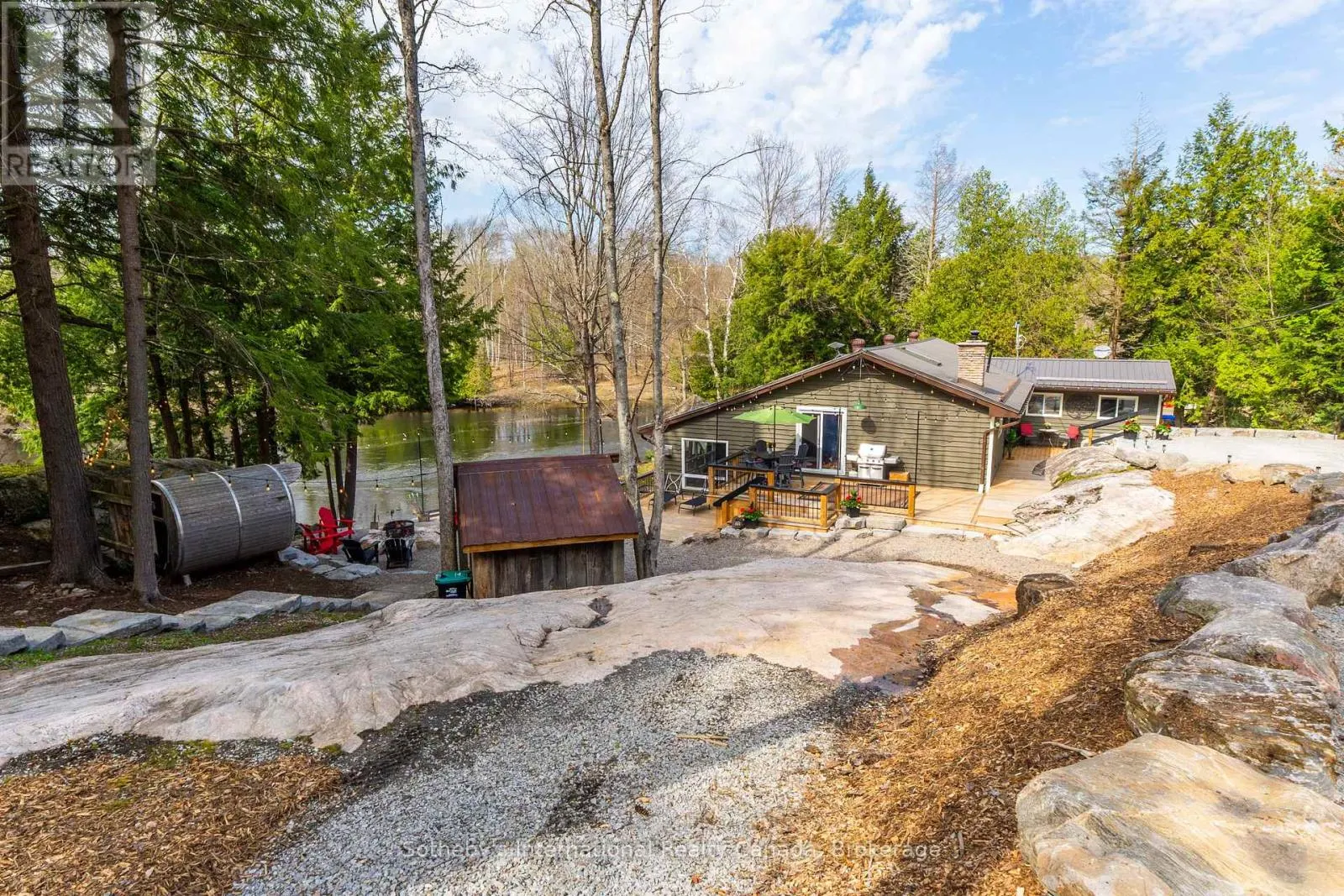5270 DEAN TRAIL