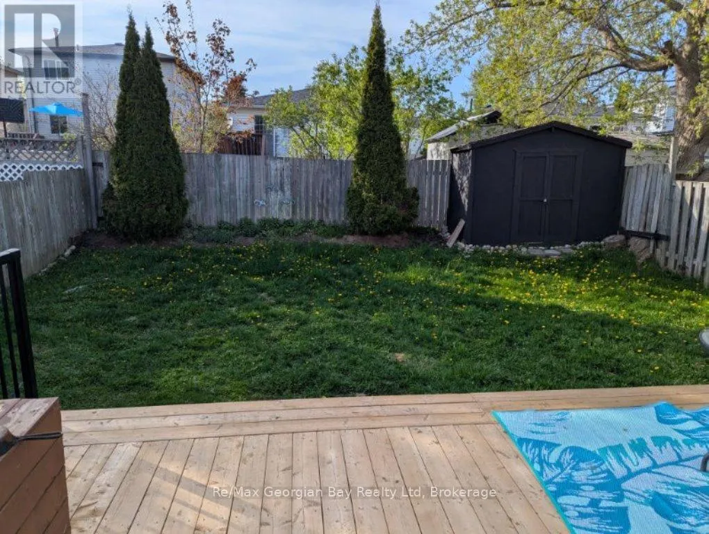 334 ROSE CRESCENT