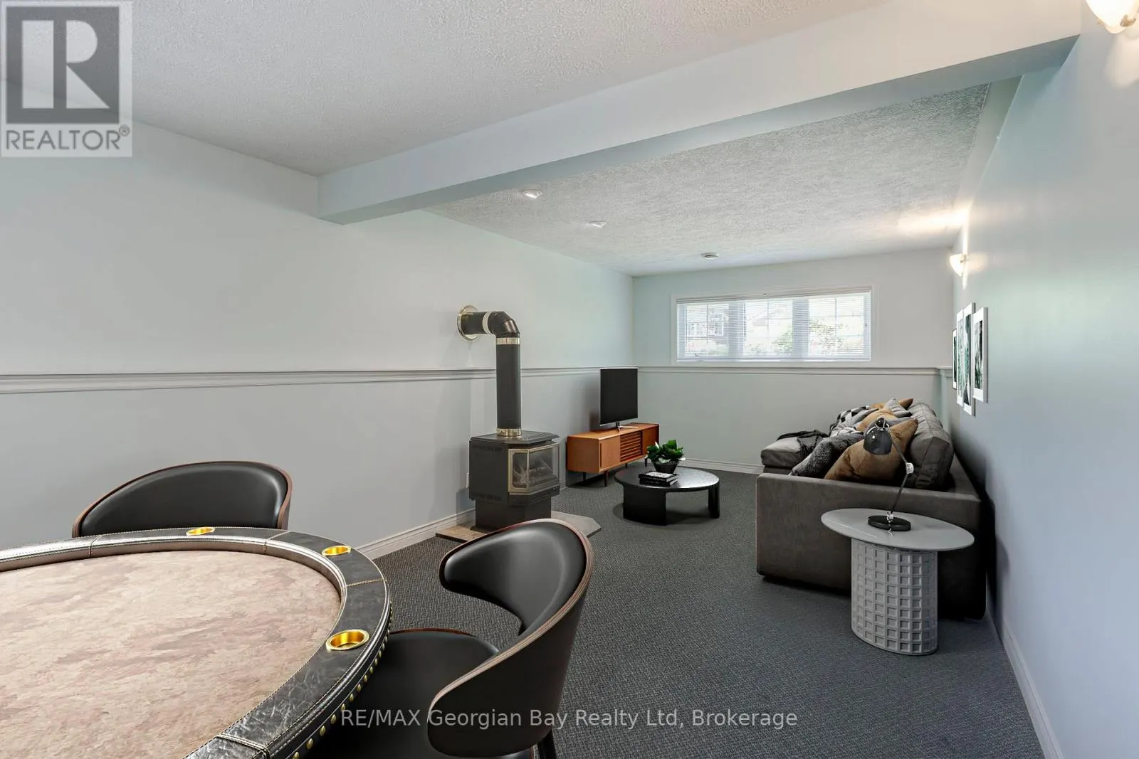 20 - 90 THOMPSON ROAD, #20