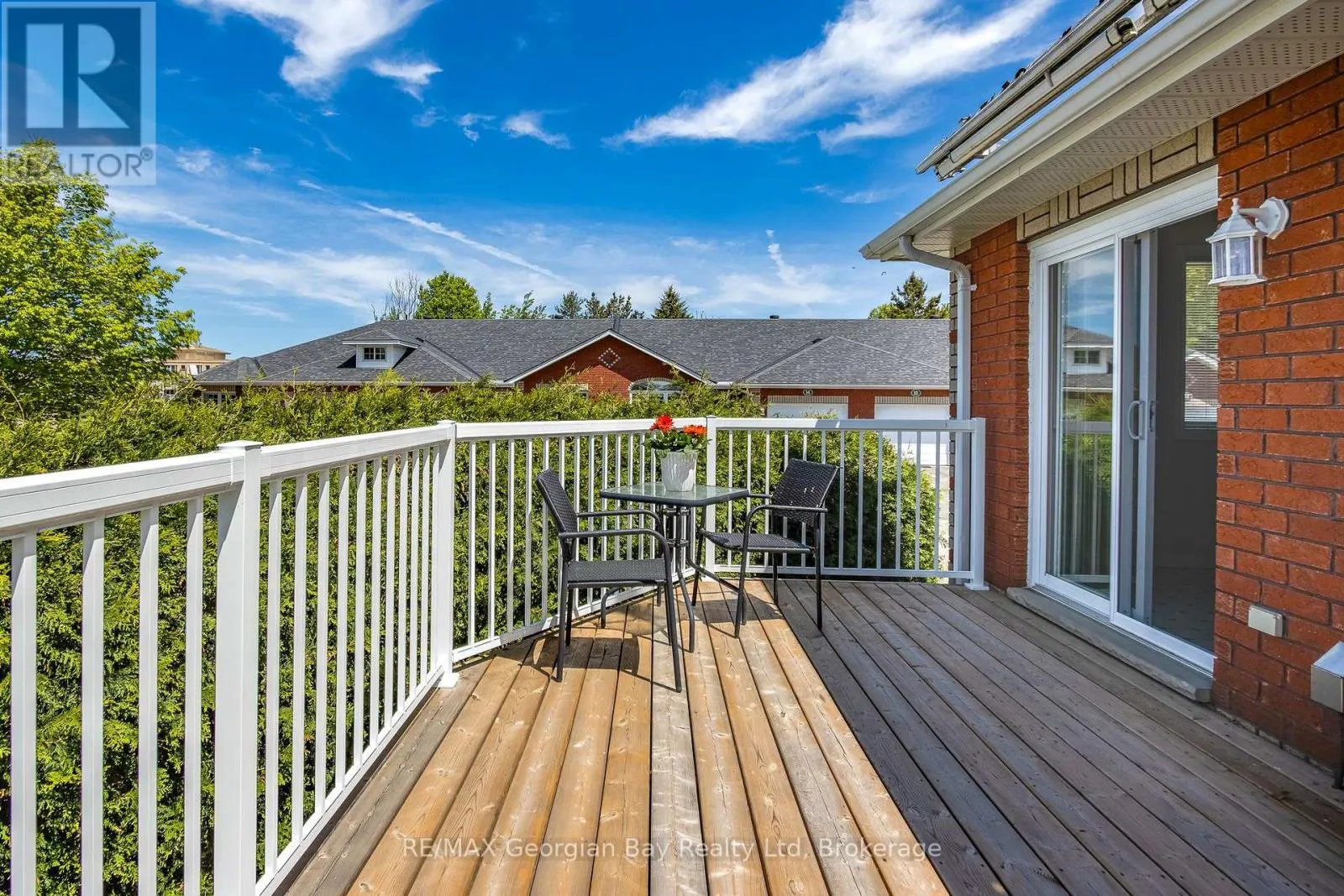 20 - 90 THOMPSON ROAD, #20