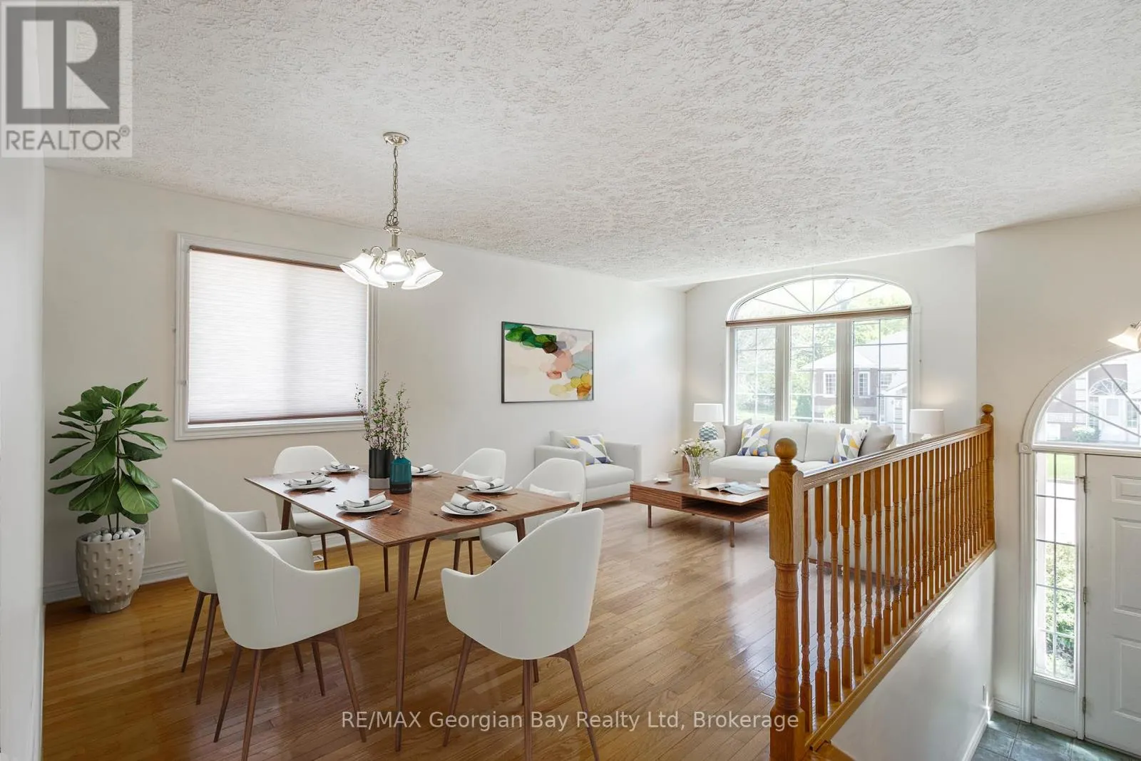 20 - 90 THOMPSON ROAD, #20