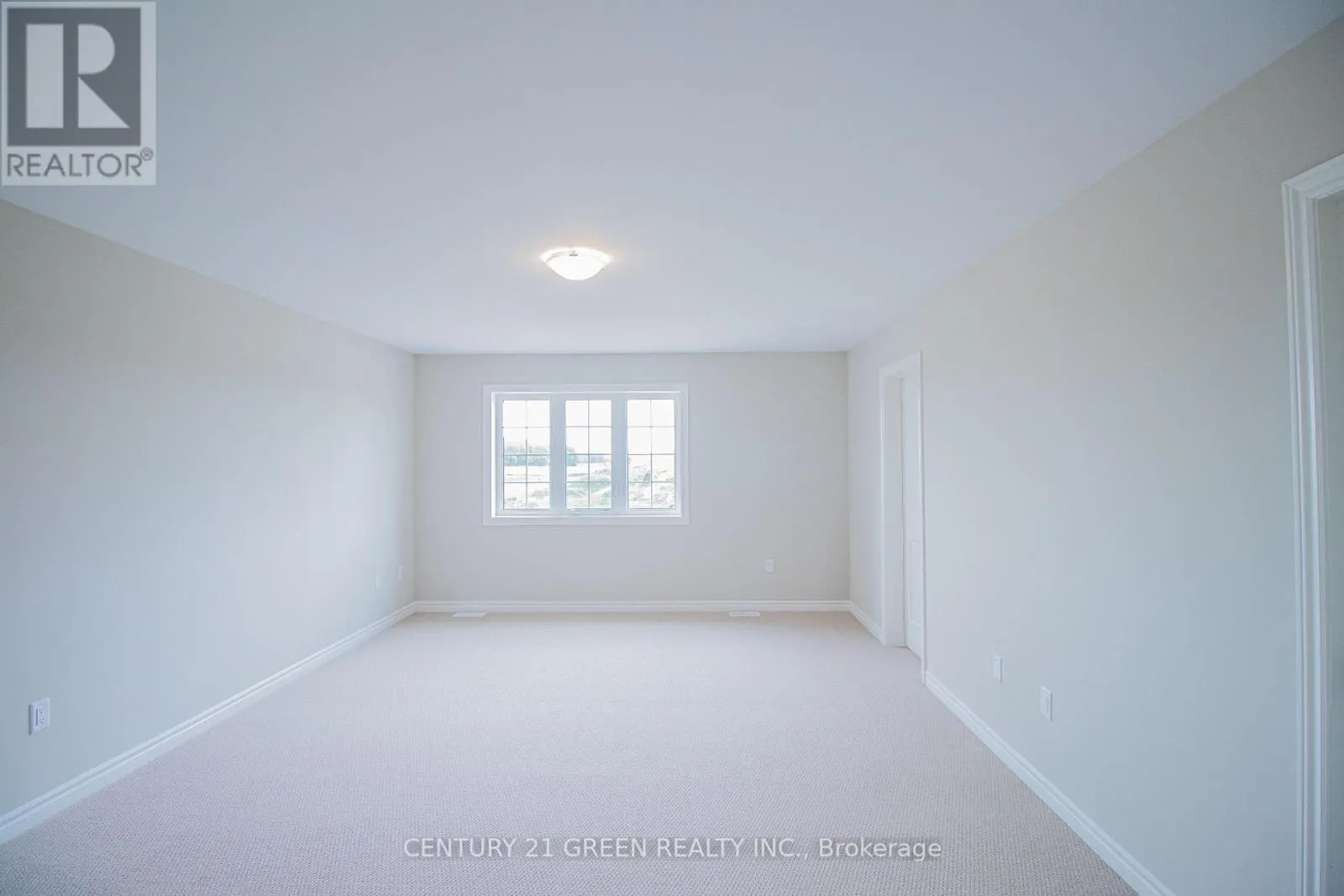 274 SPRINGFIELD CRESCENT