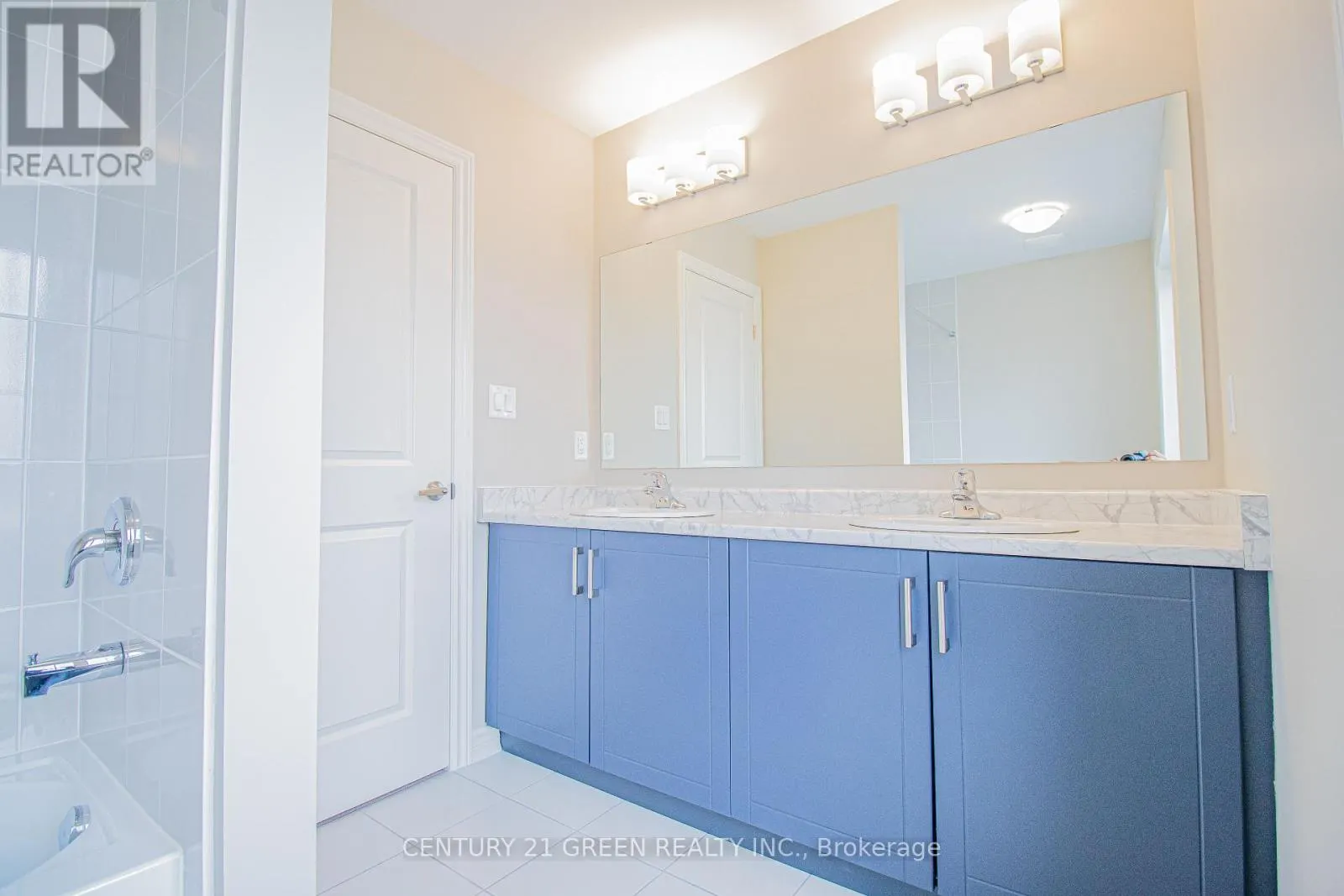 274 SPRINGFIELD CRESCENT