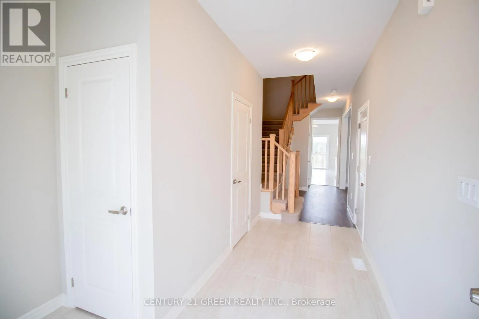 274 SPRINGFIELD CRESCENT