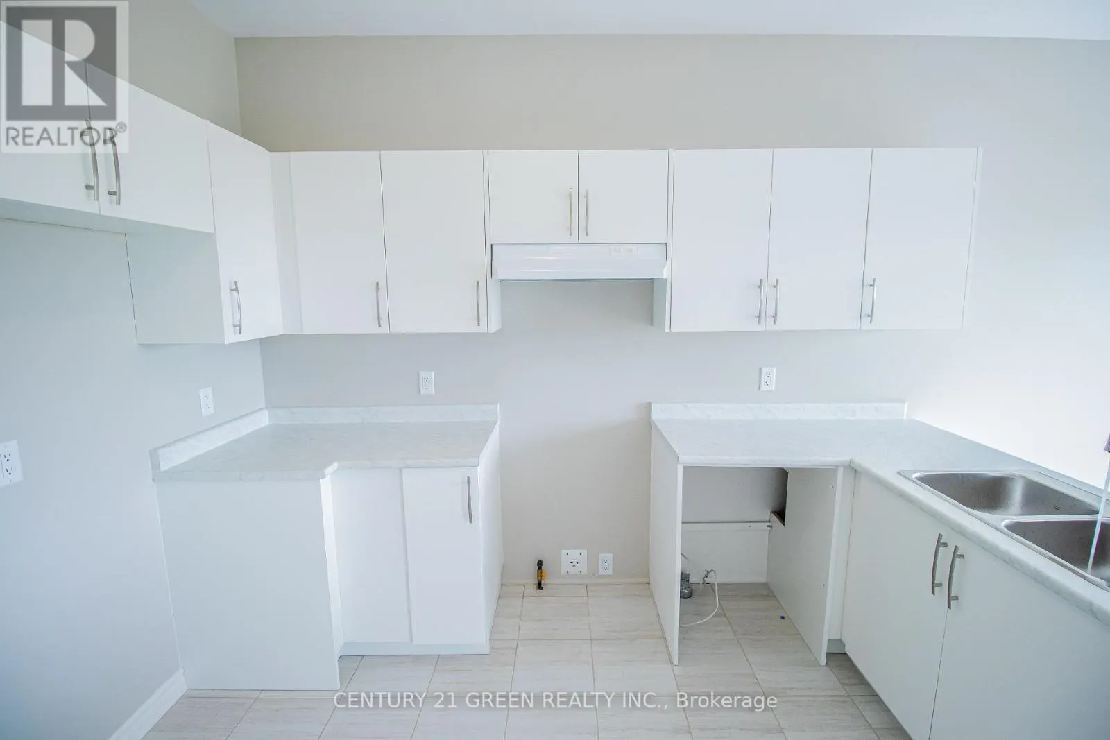 274 SPRINGFIELD CRESCENT