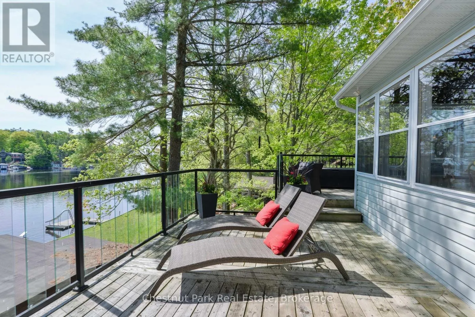 4458 RIVERVIEW DRIVE