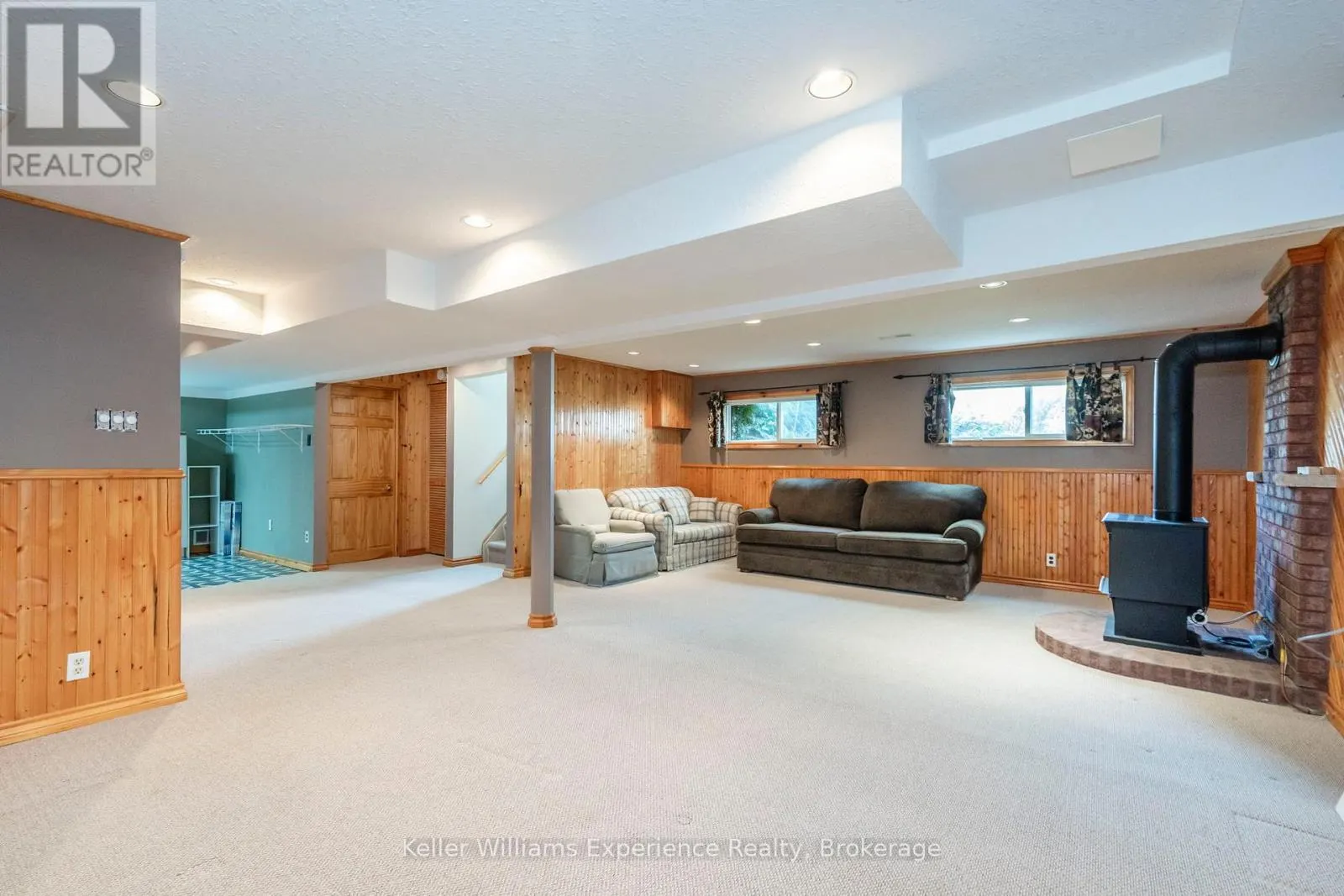 309 LESCAUT ROAD