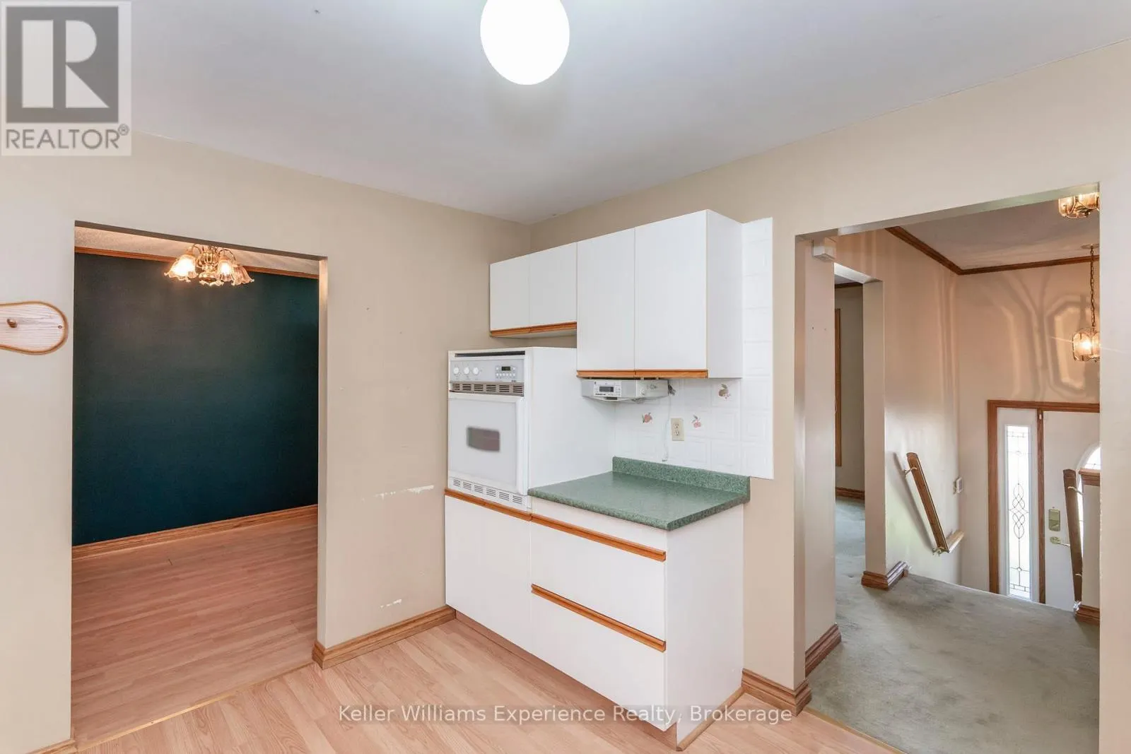 309 LESCAUT ROAD