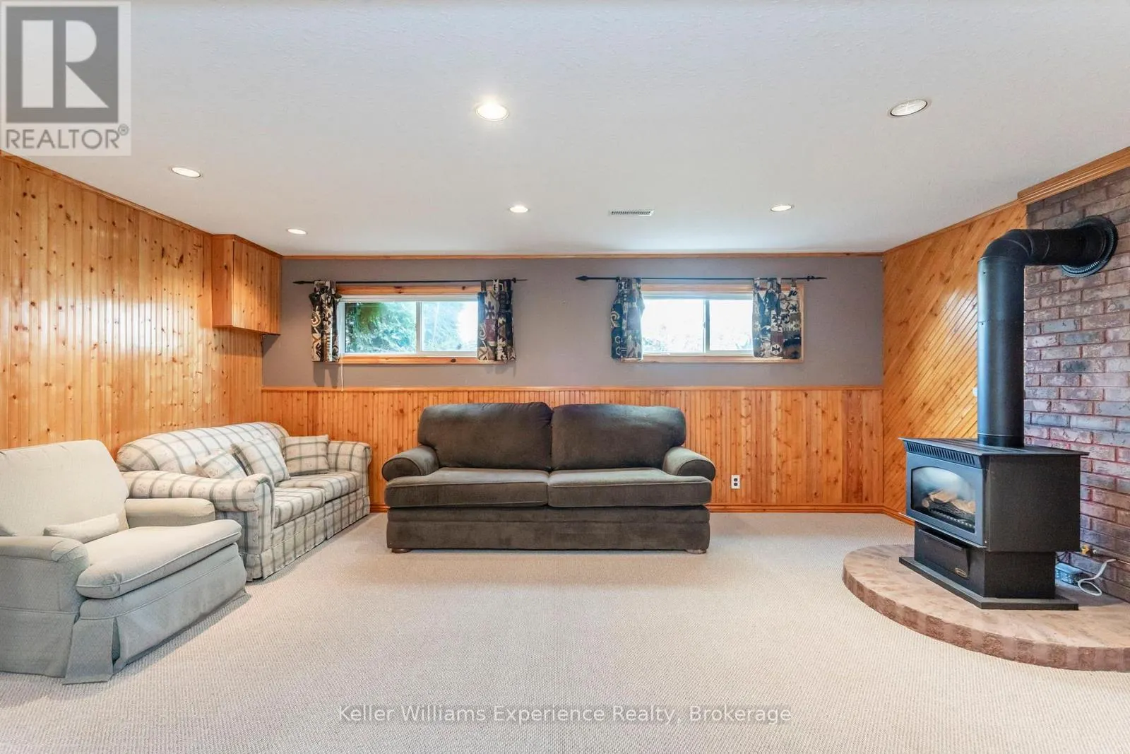 309 LESCAUT ROAD
