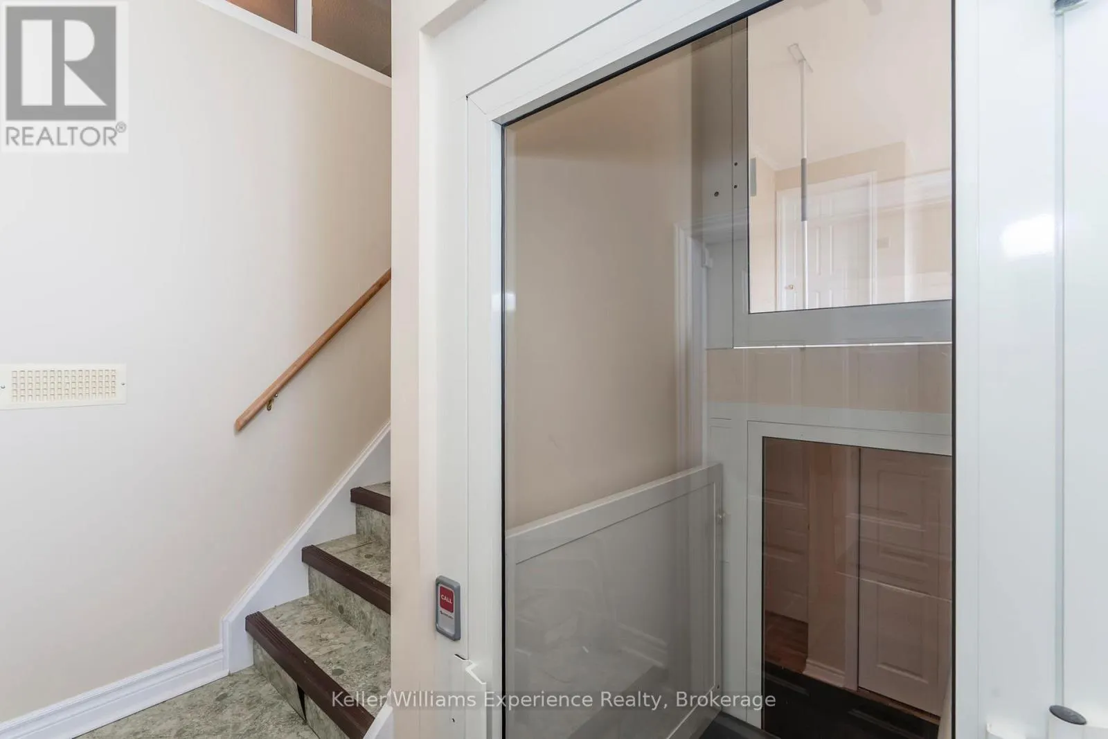 309 LESCAUT ROAD