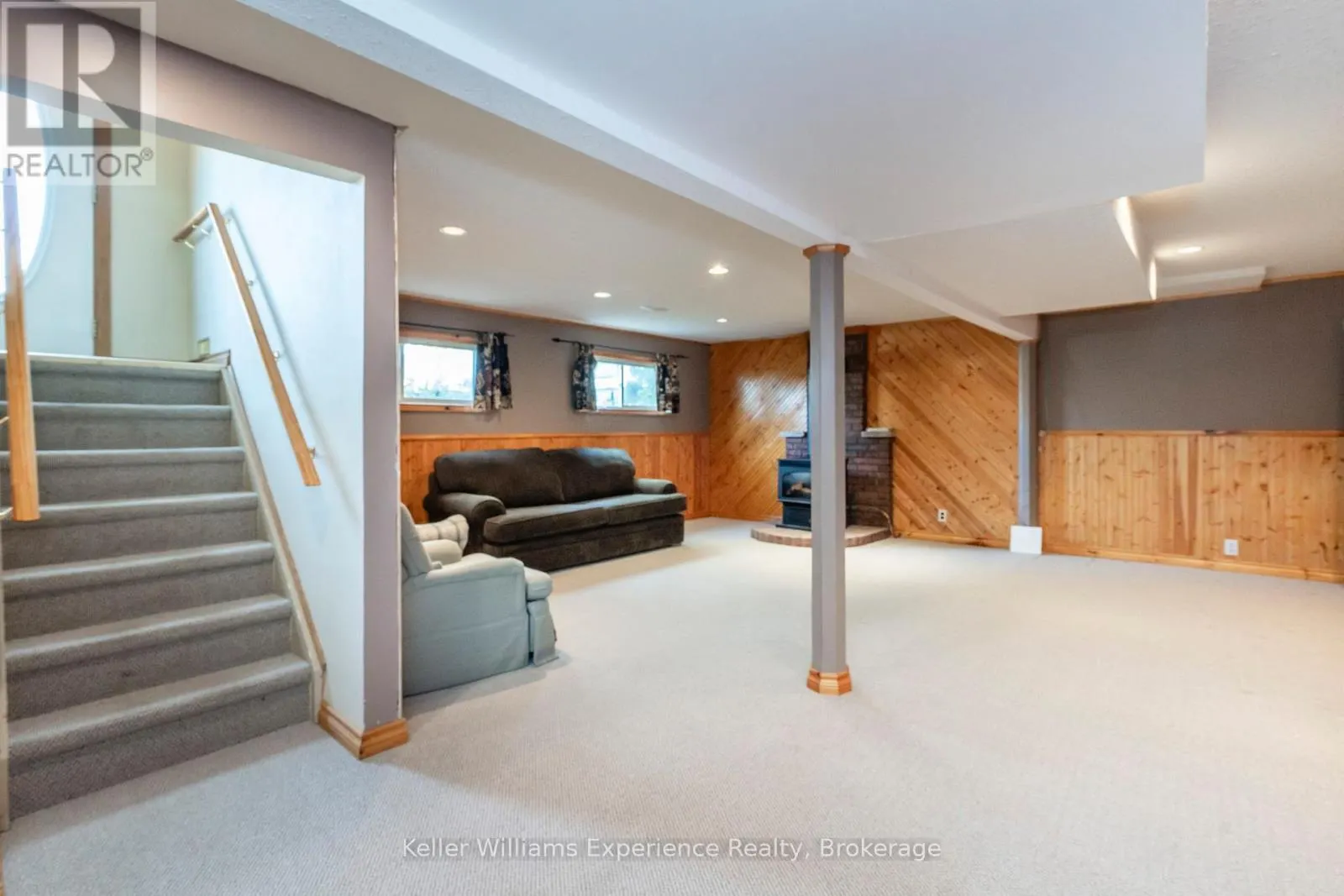 309 LESCAUT ROAD