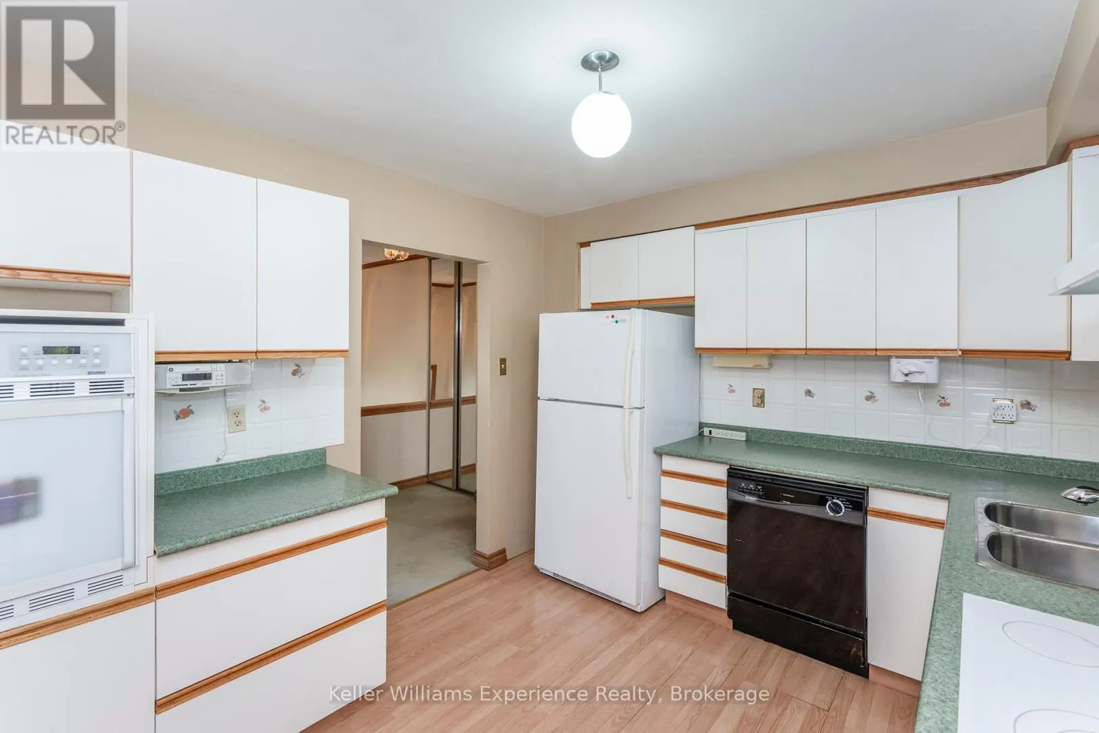 309 LESCAUT ROAD