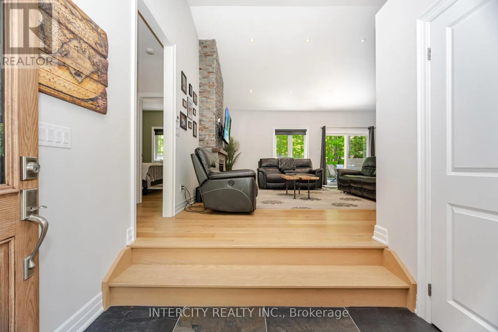 41 TALL PINES DRIVE