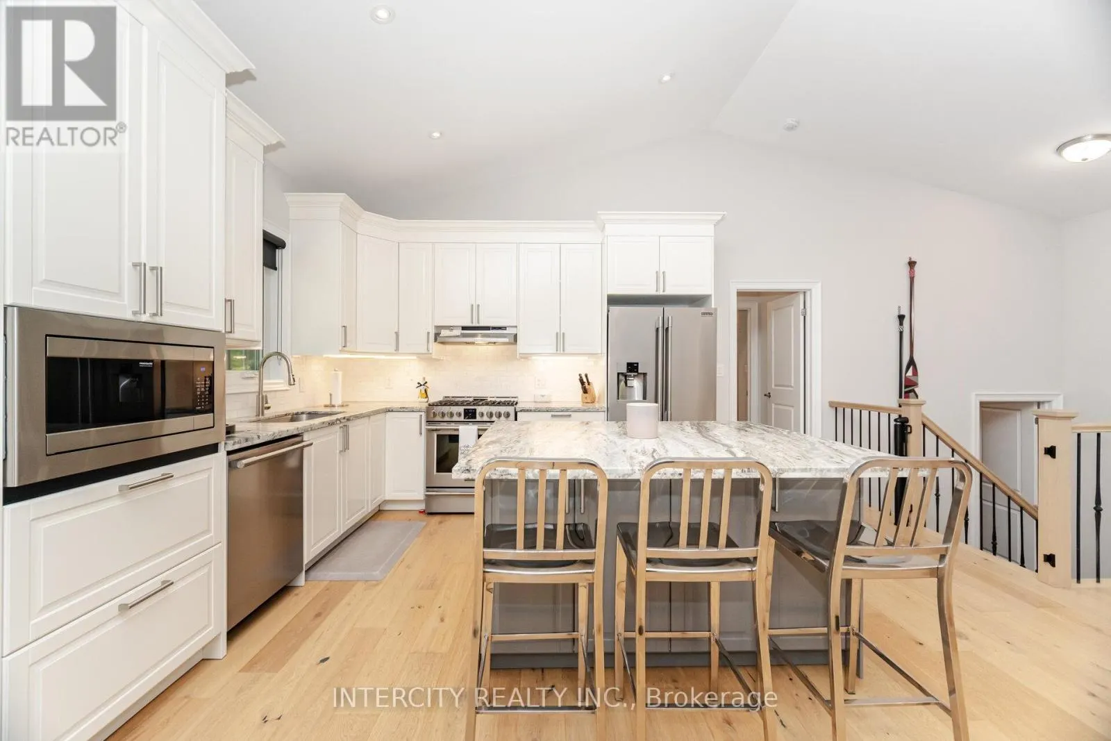 41 TALL PINES DRIVE