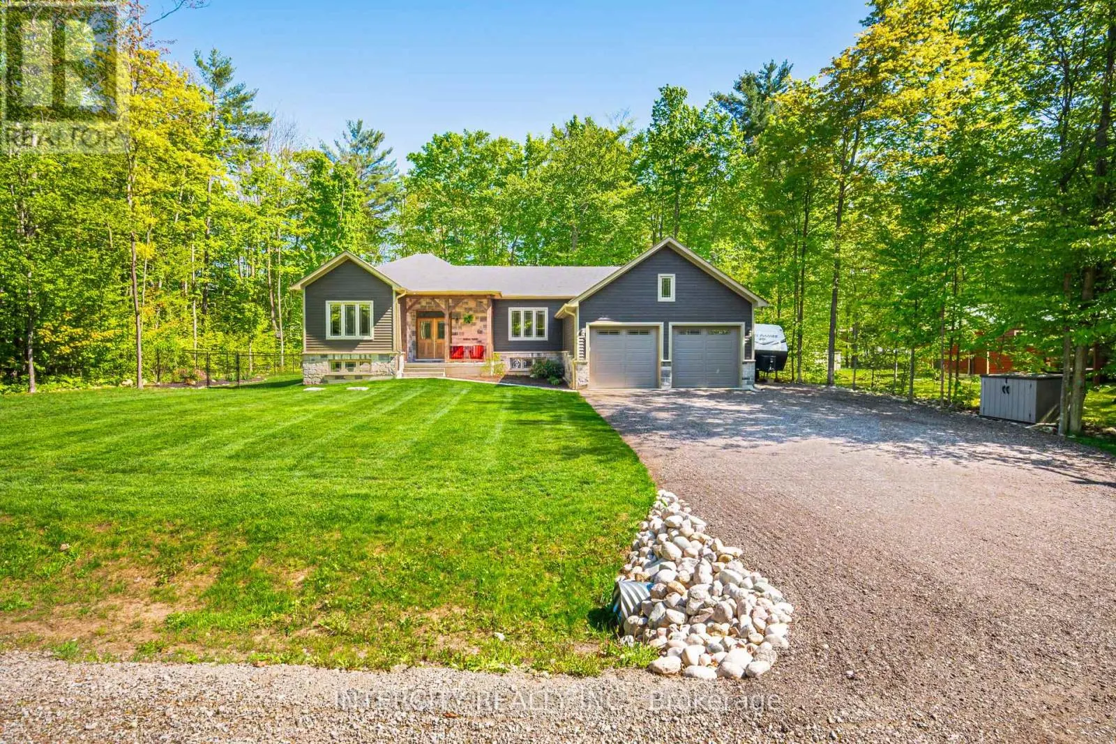 41 TALL PINES DRIVE