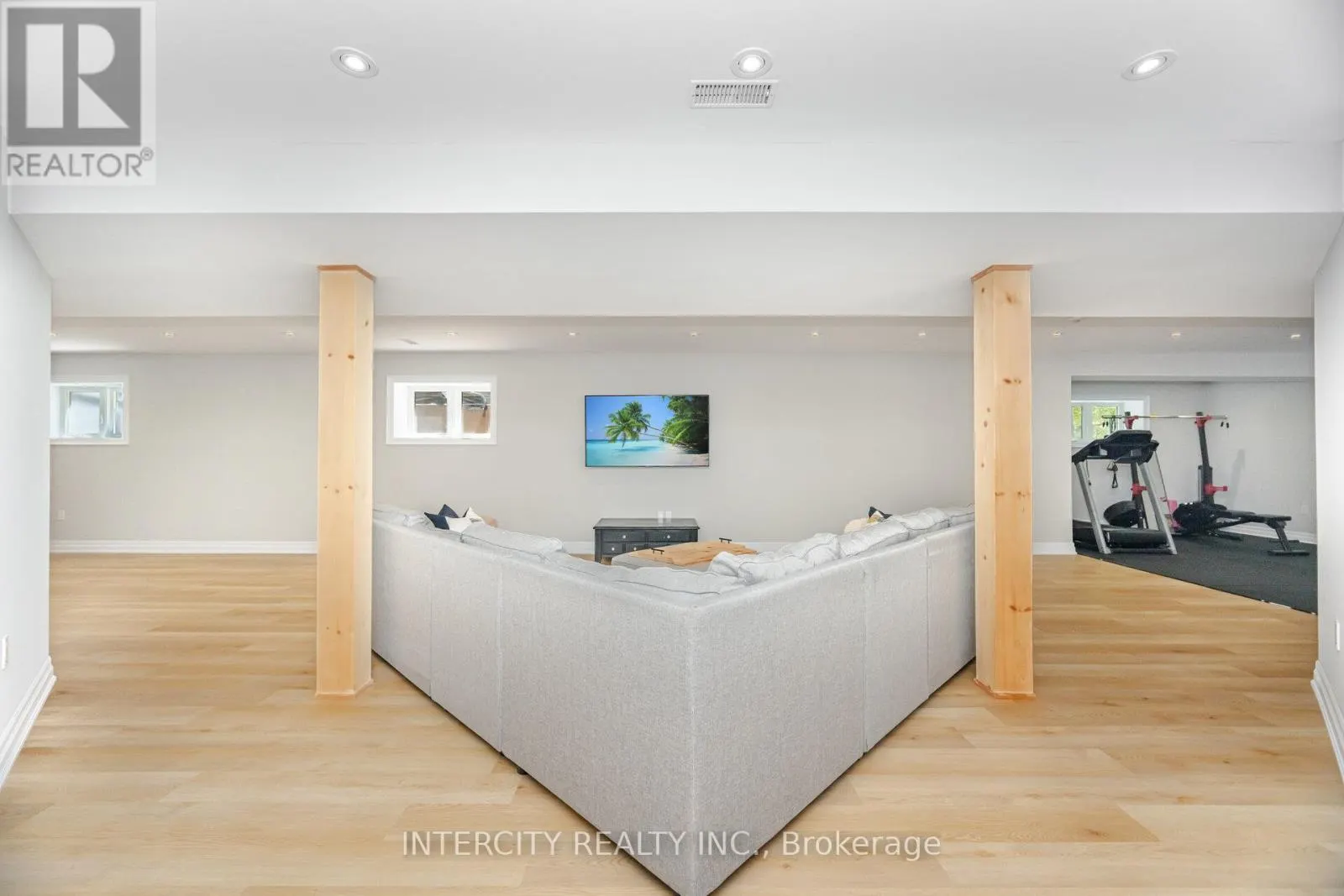 41 TALL PINES DRIVE