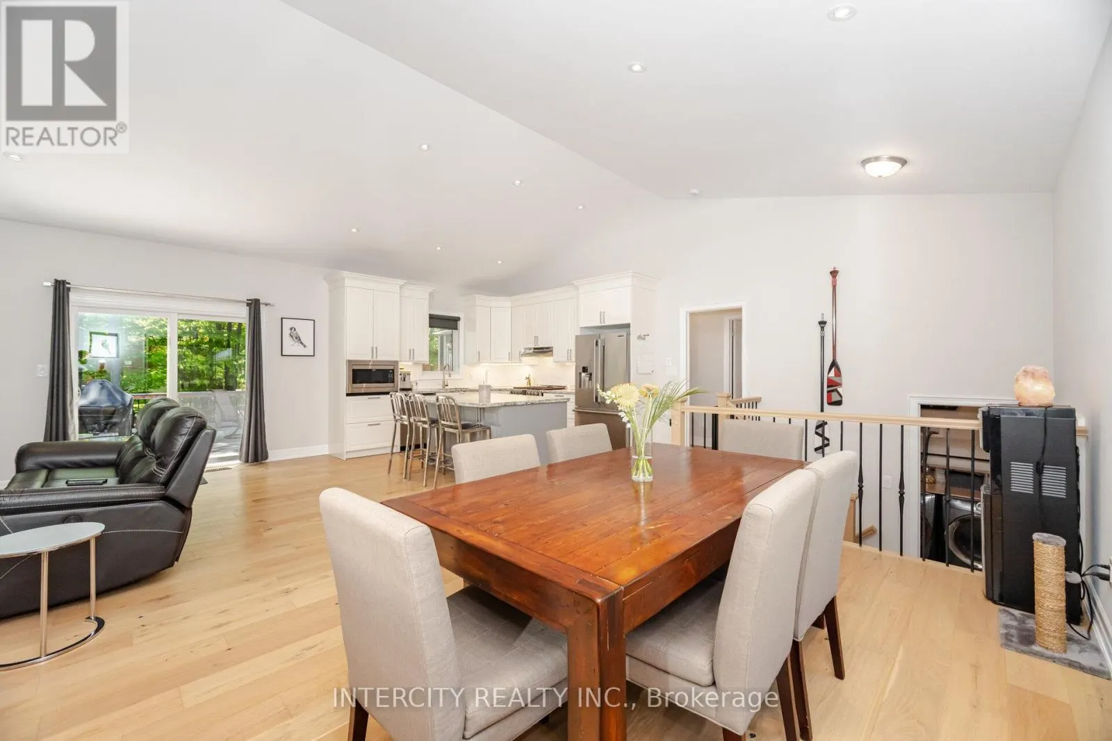 41 TALL PINES DRIVE