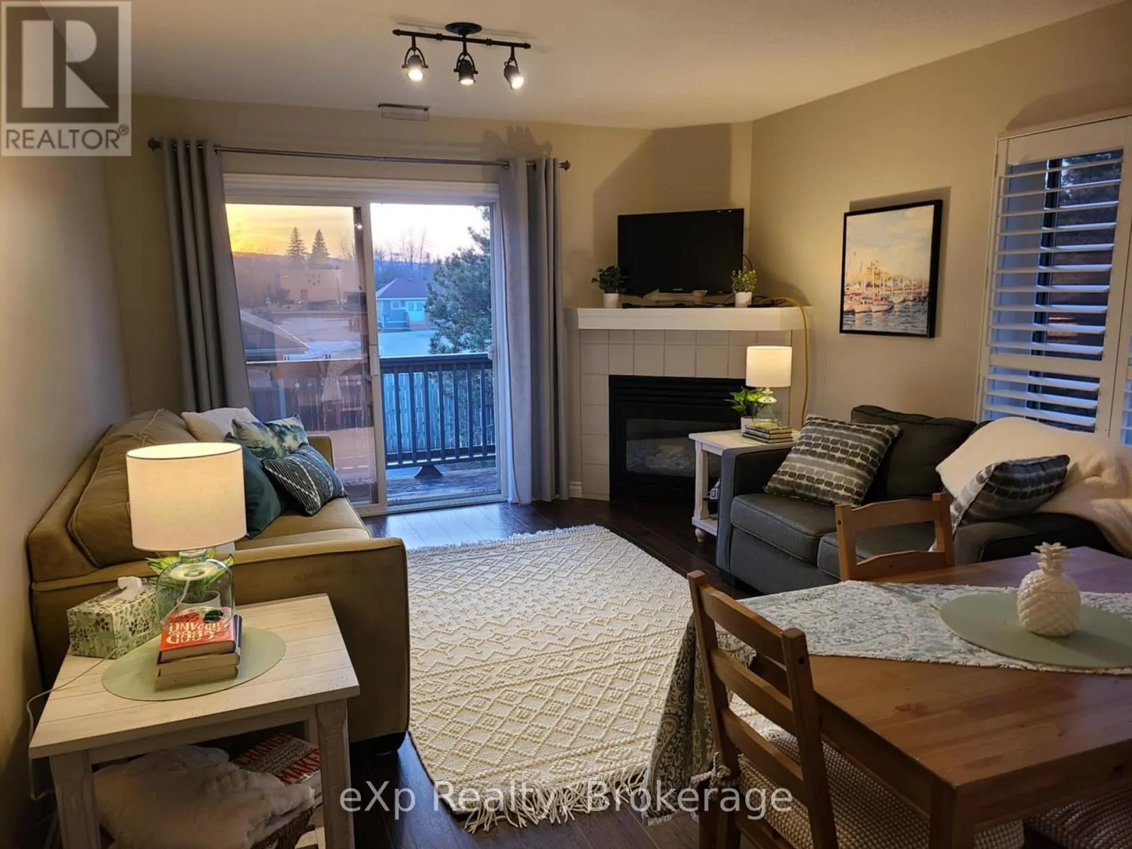 337 MARINERS WAY
