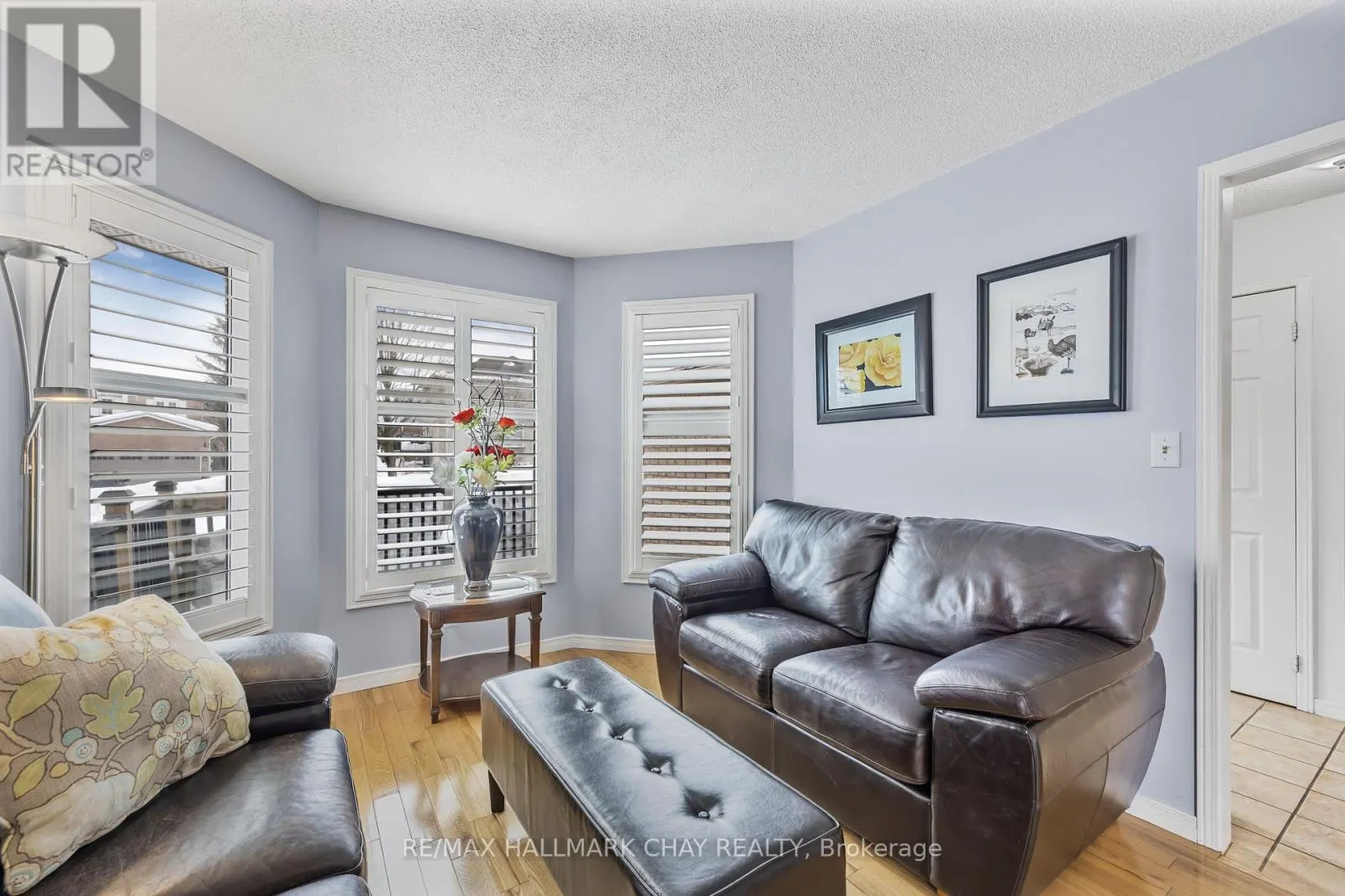 23 GRASETT CRESCENT