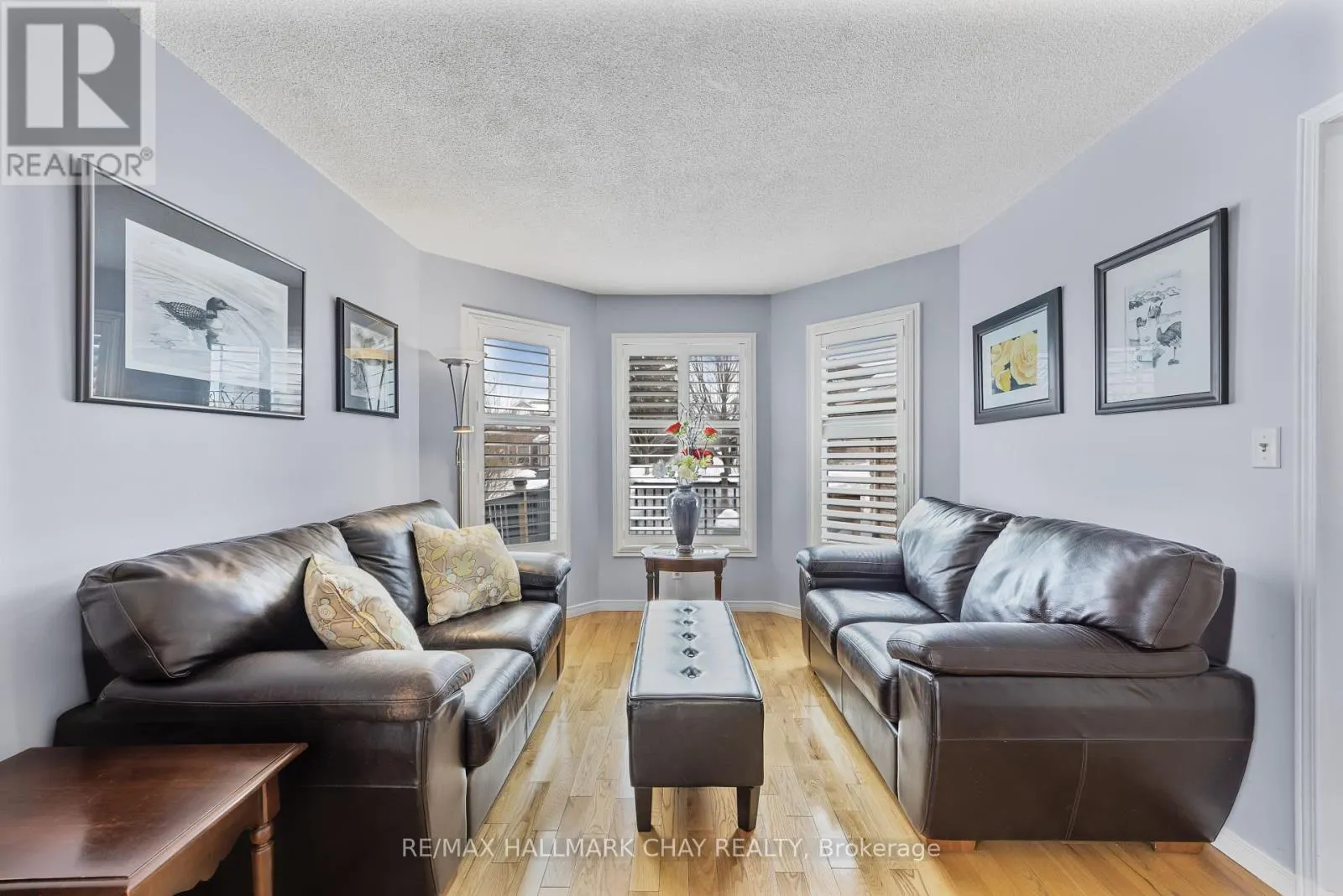 23 GRASETT CRESCENT