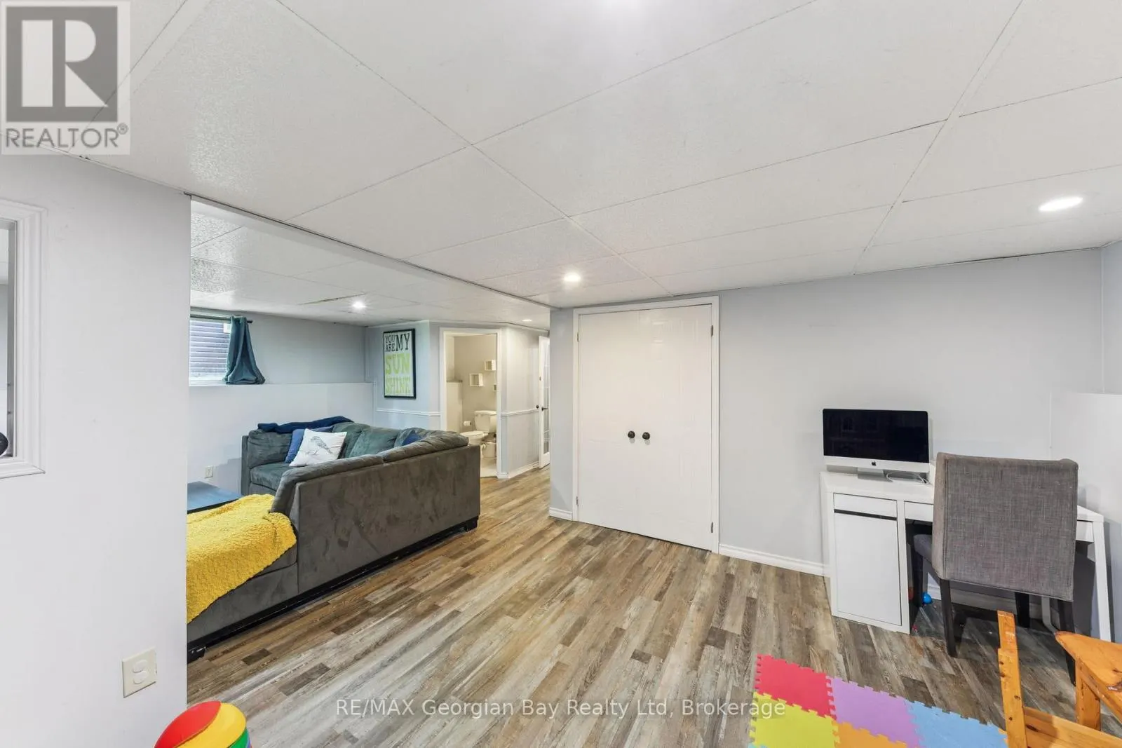 86 MCARTHUR DRIVE