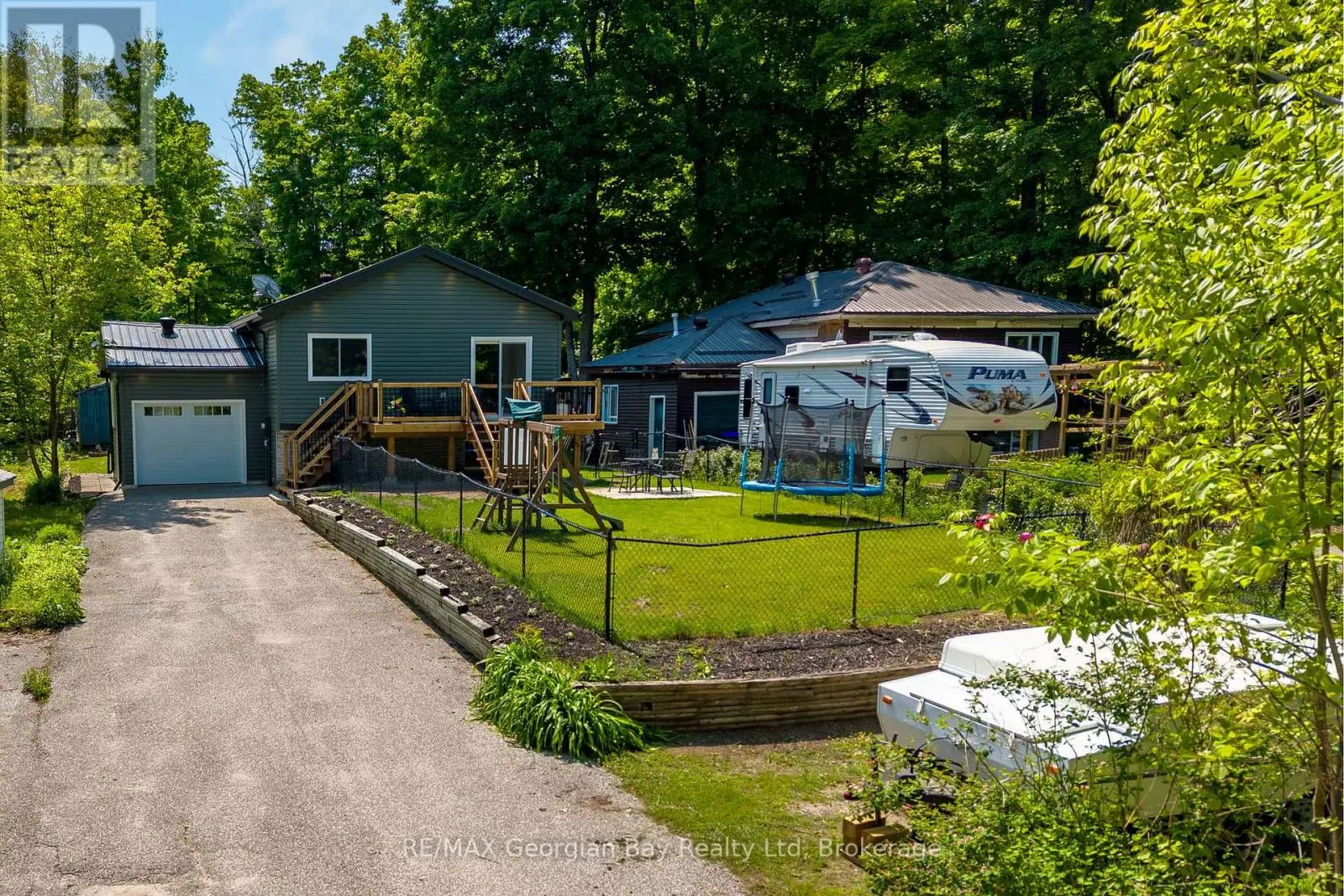 86 MCARTHUR DRIVE
