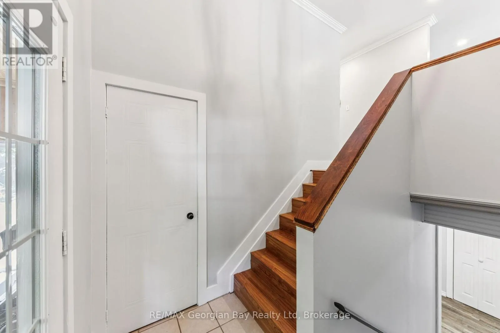 86 MCARTHUR DRIVE